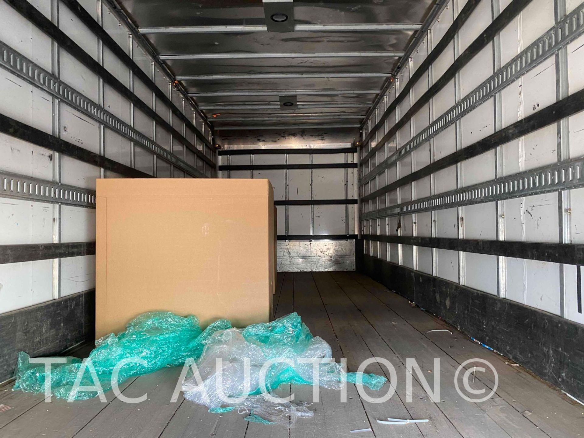 2017 Freightliner M2106 26ft Box Truck - Bild 34 aus 65