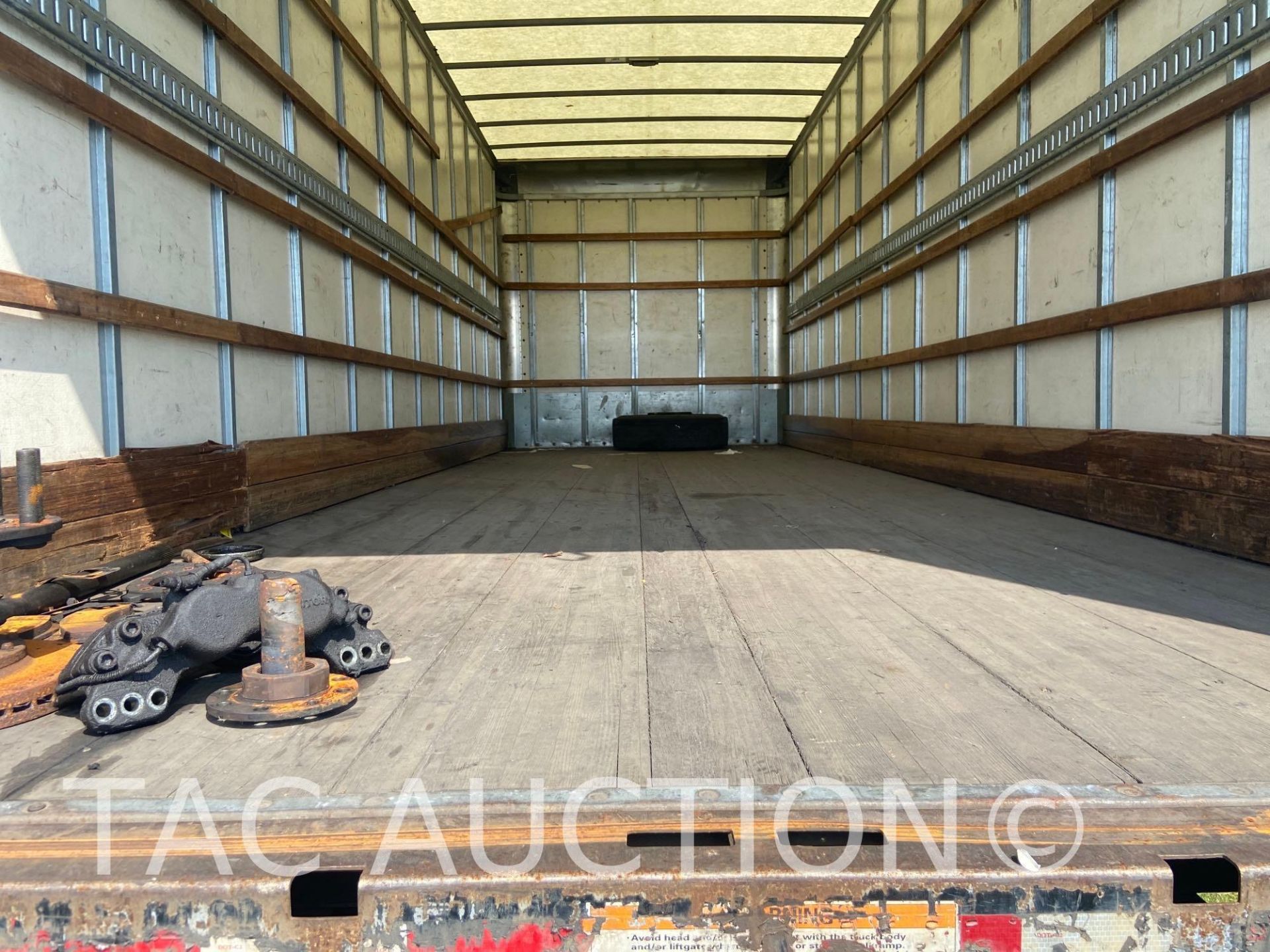2017 International Durastar 4300 26ft Box Truck - Image 43 of 63