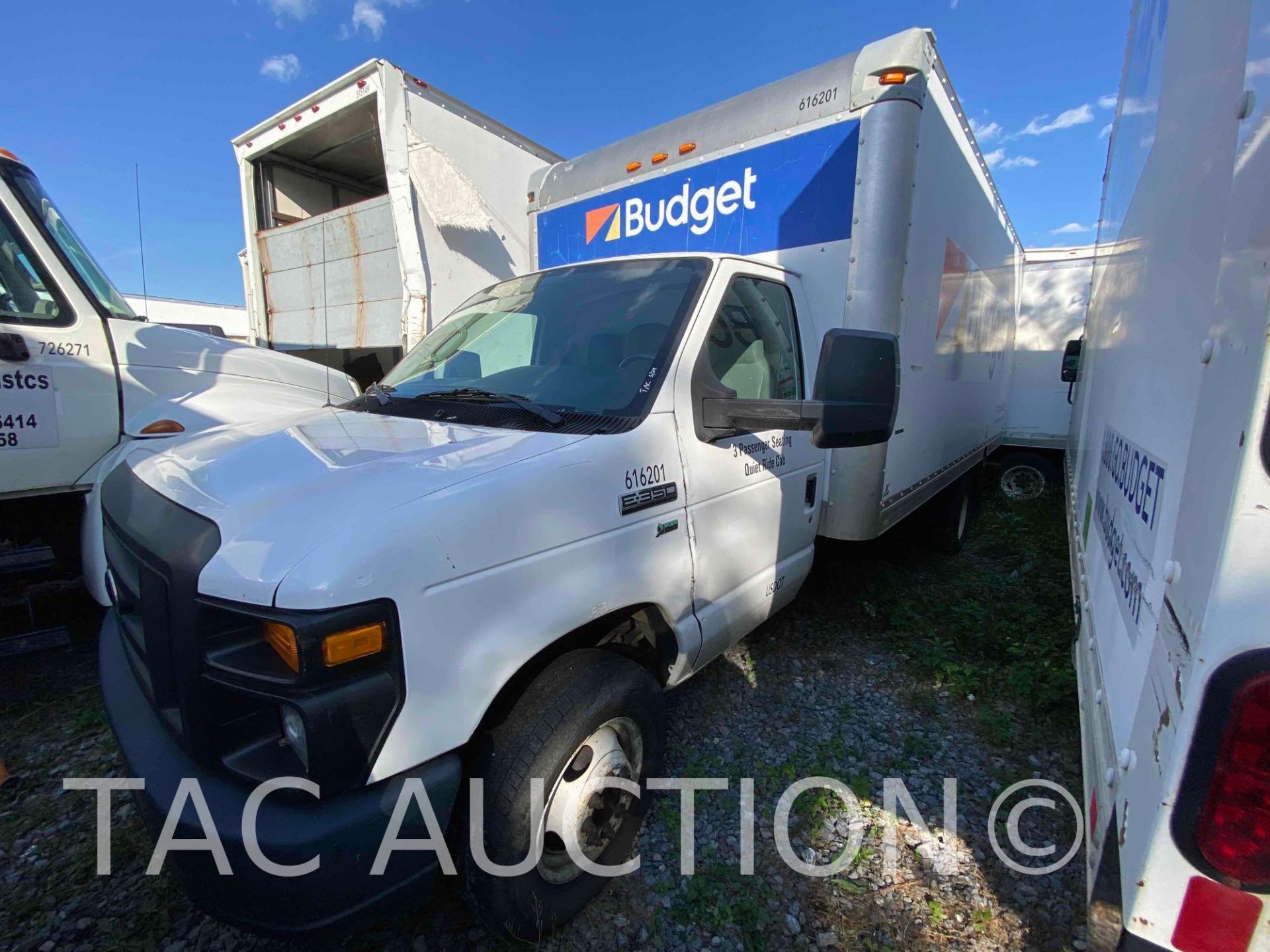 2016 Ford E-350 16ft Box Truck