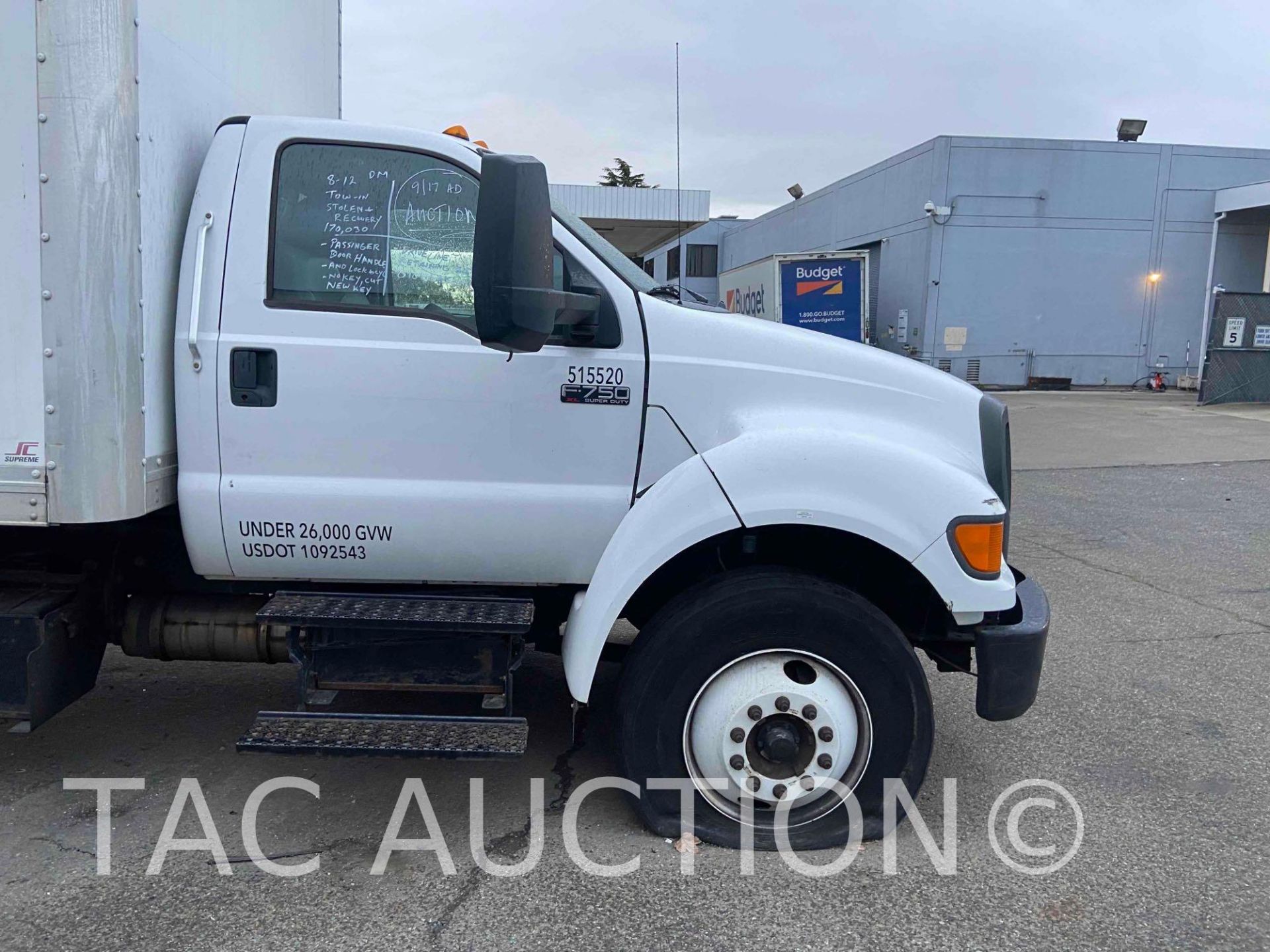 2015 Ford F-750 26ft Box Truck - Image 63 of 99