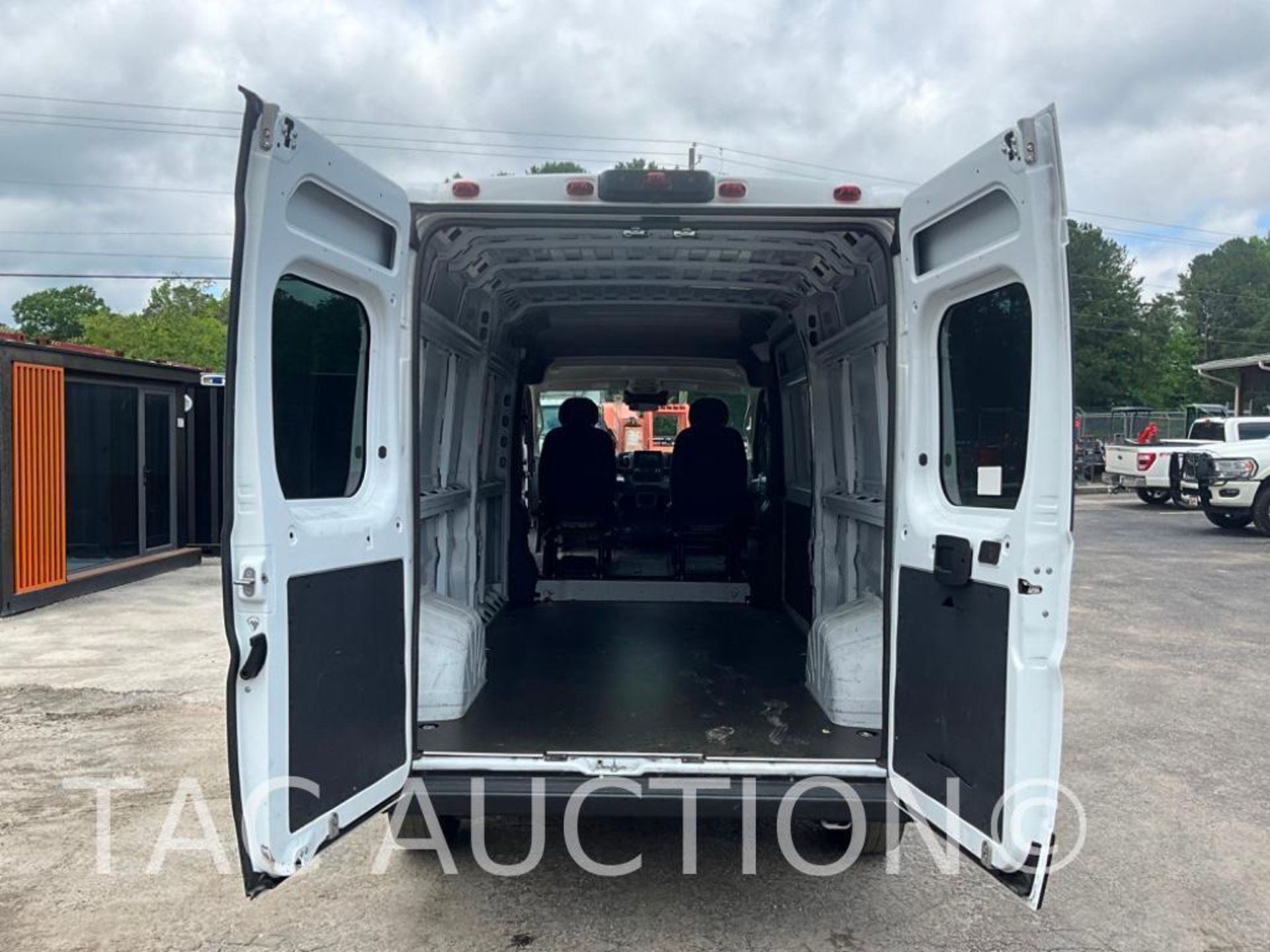 2023 Ram ProMaster 2500 Cargo Van - Image 33 of 45