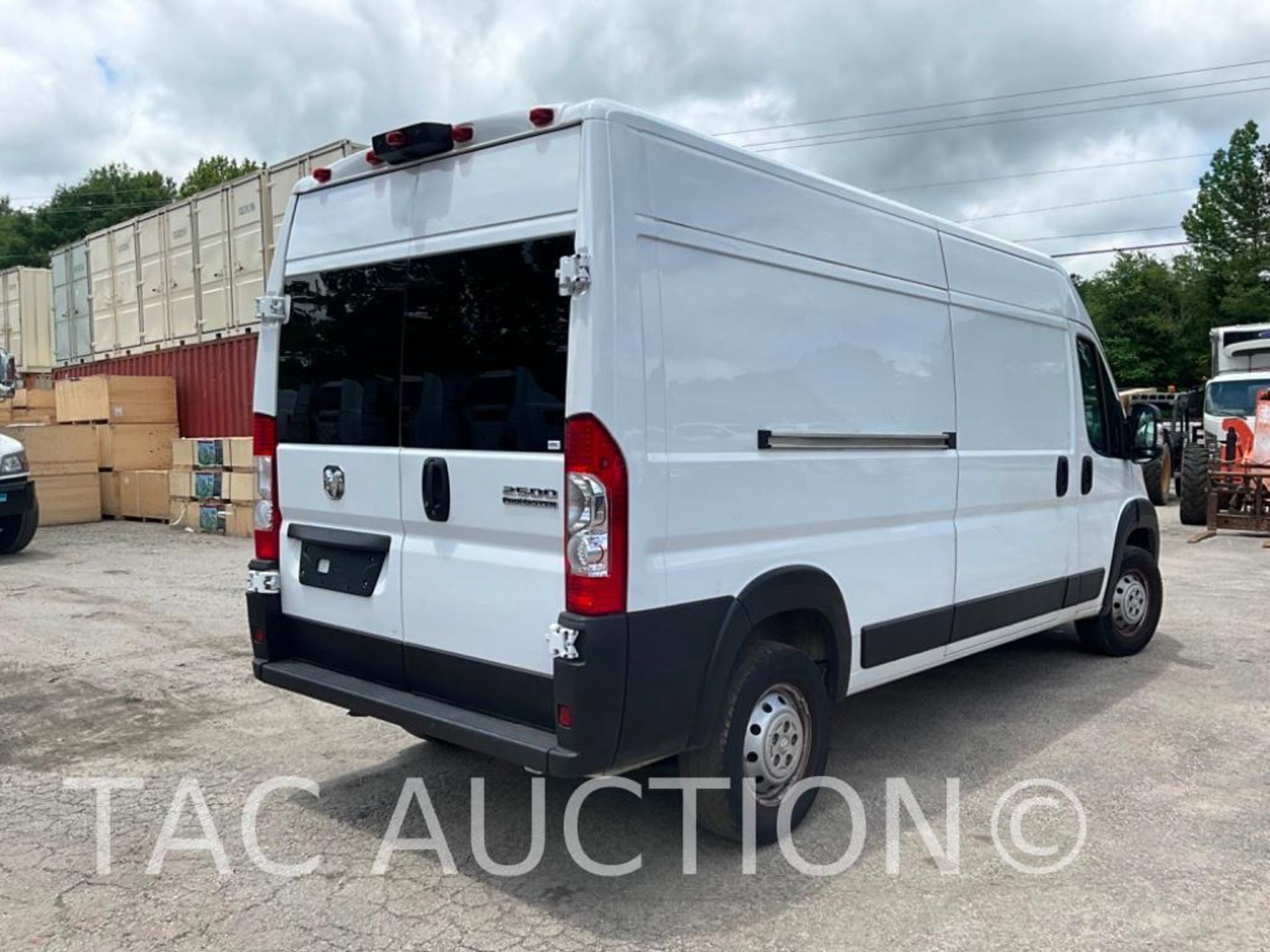 2023 Ram ProMaster 2500 Cargo Van - Image 5 of 45