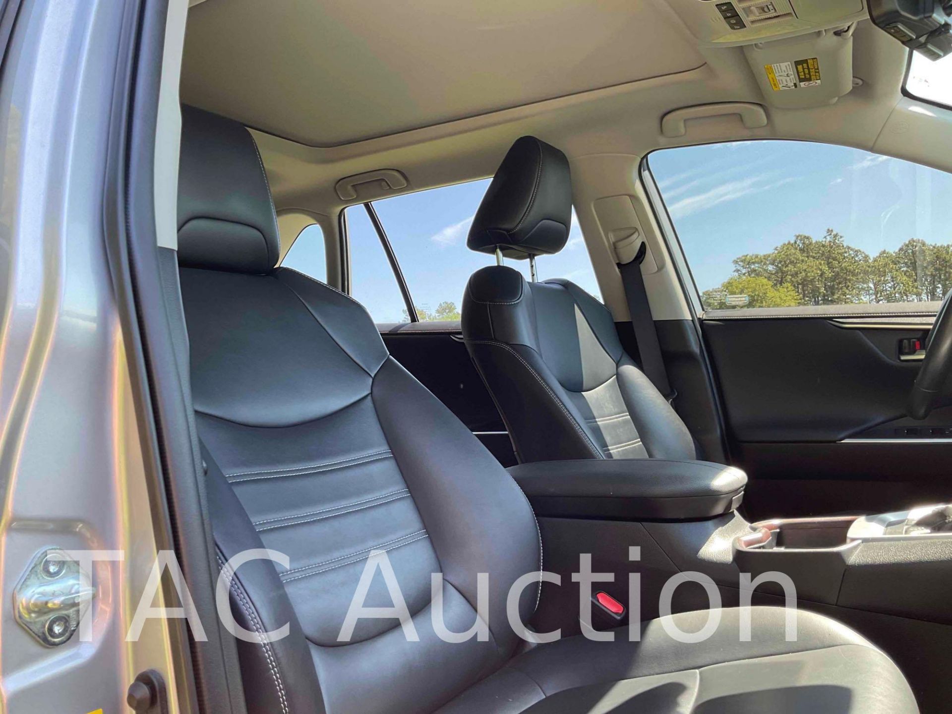 2019 Toyota RAV4 Limited SUV - Image 13 of 46