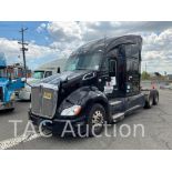 2017 Kenworth T680 Sleeper Truck