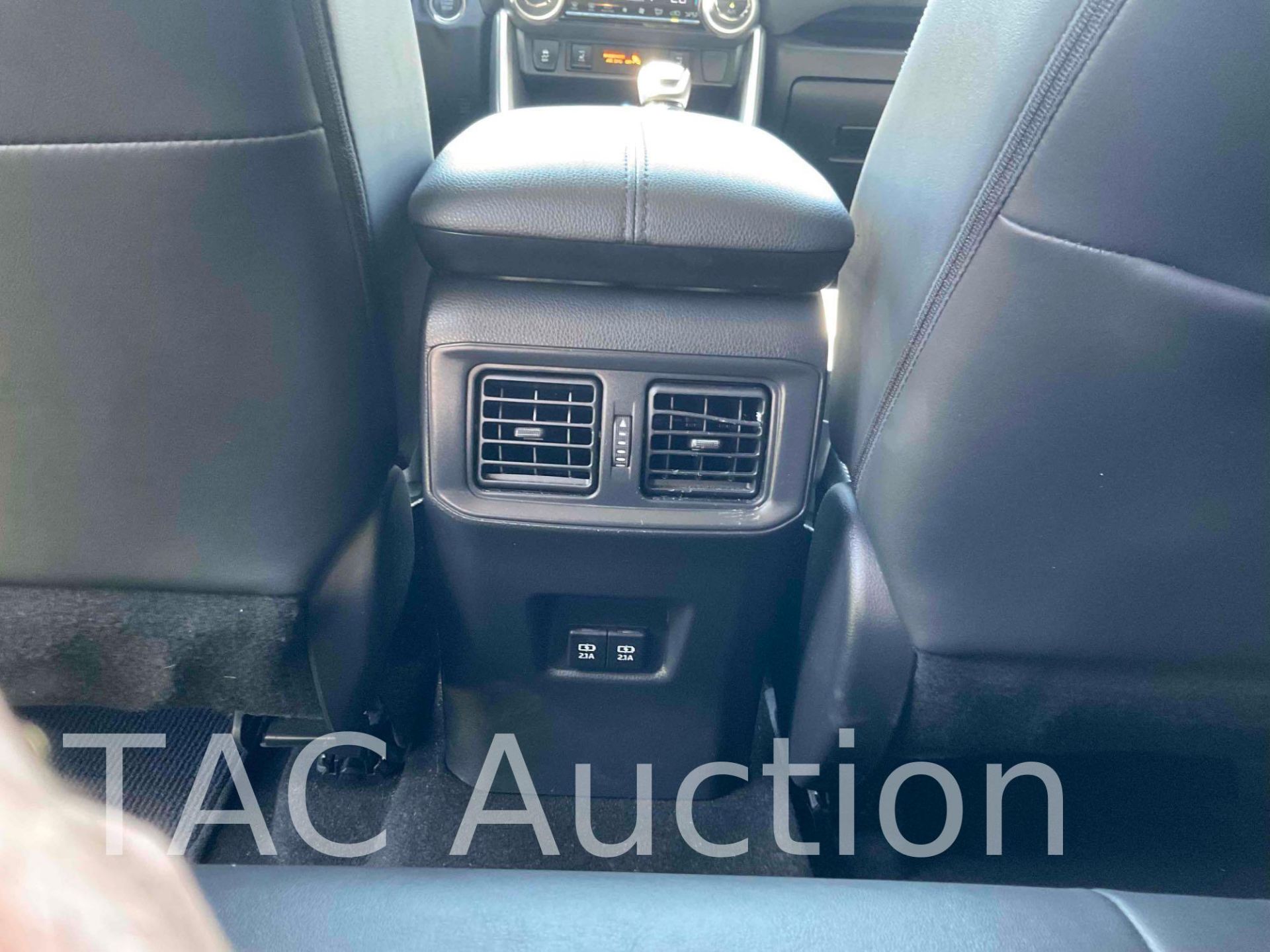 2019 Toyota RAV4 Limited SUV - Image 26 of 46