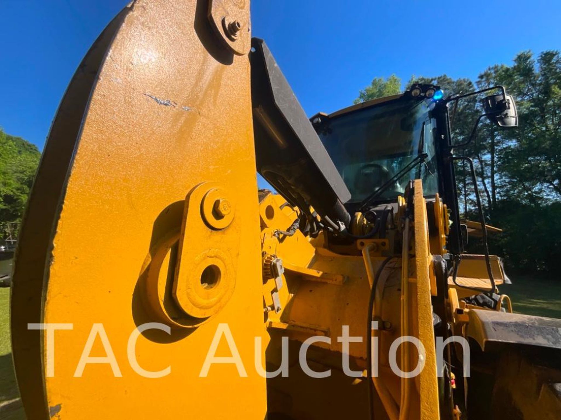 Caterpillar 926M 4x4 Articulating Wheel Loader - Image 33 of 47