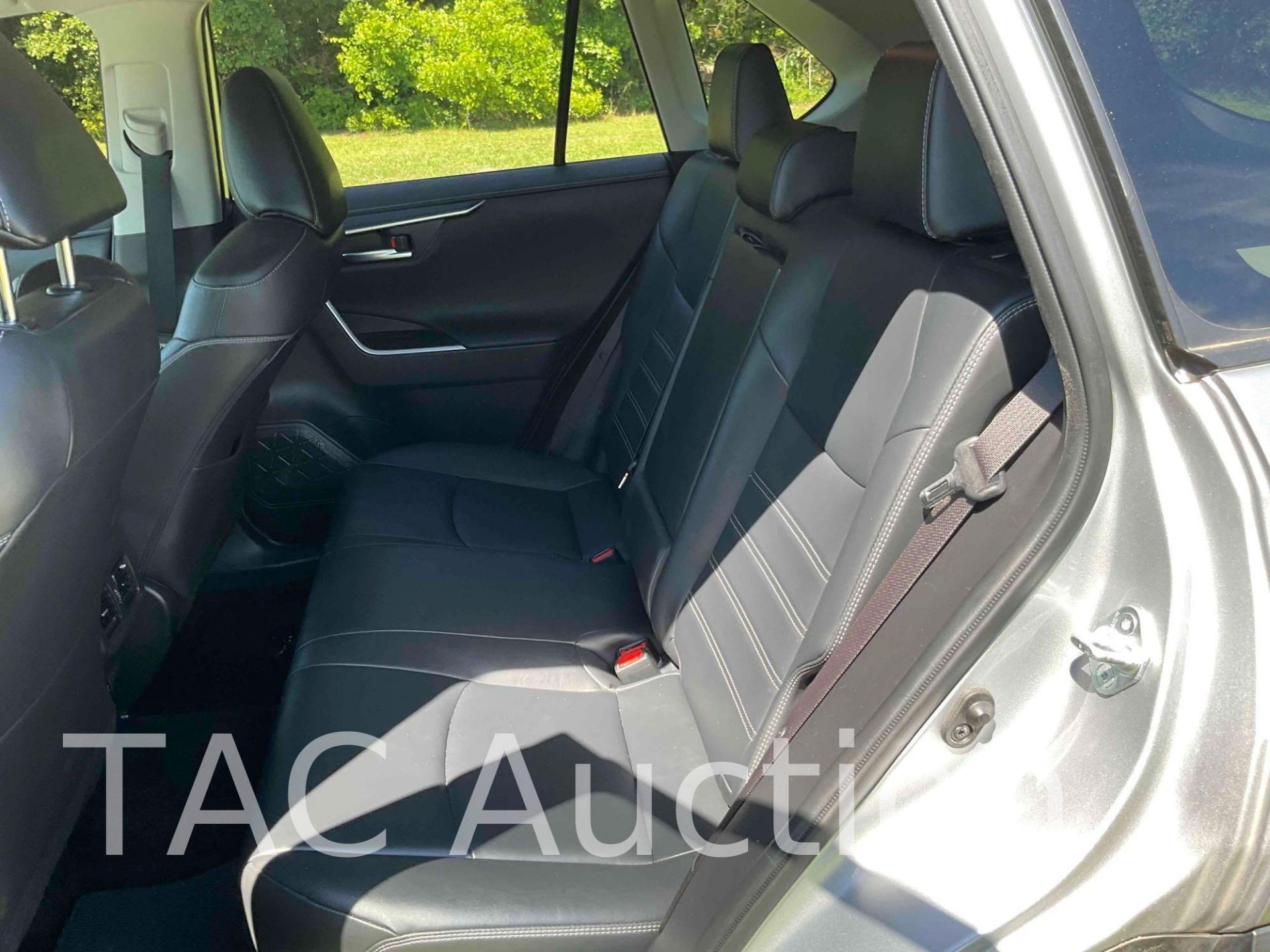 2019 Toyota RAV4 Limited SUV - Image 30 of 46