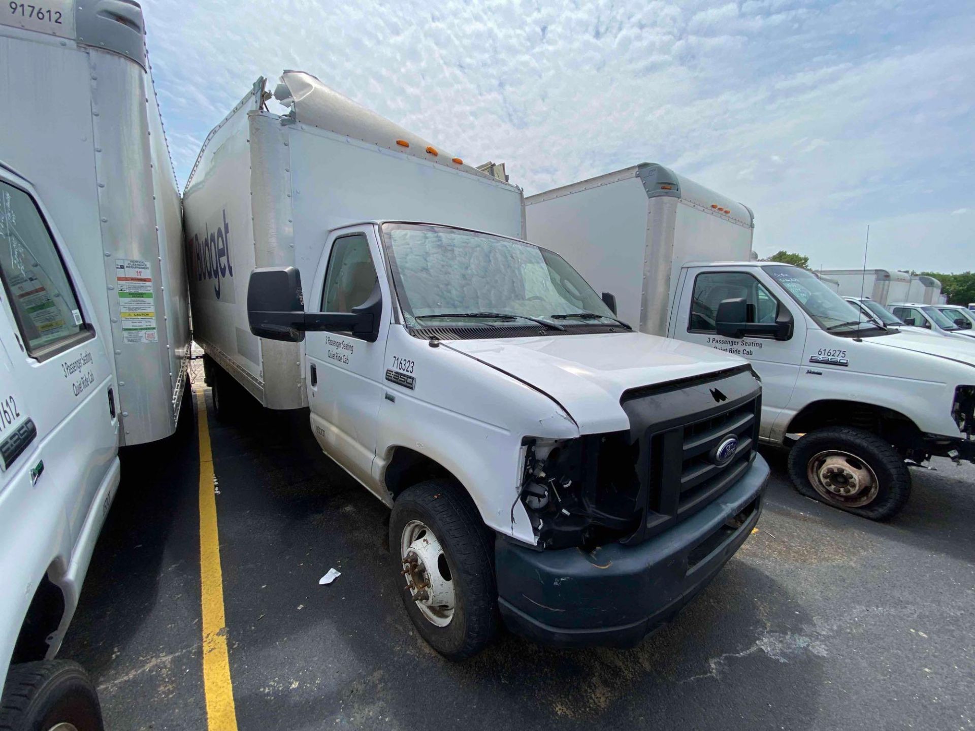 2017 Ford E-350 16ft Box Truck - Image 11 of 88