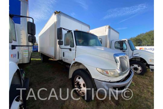 2017 International Durastar 4300 26ft Box Truck - Image 14 of 184