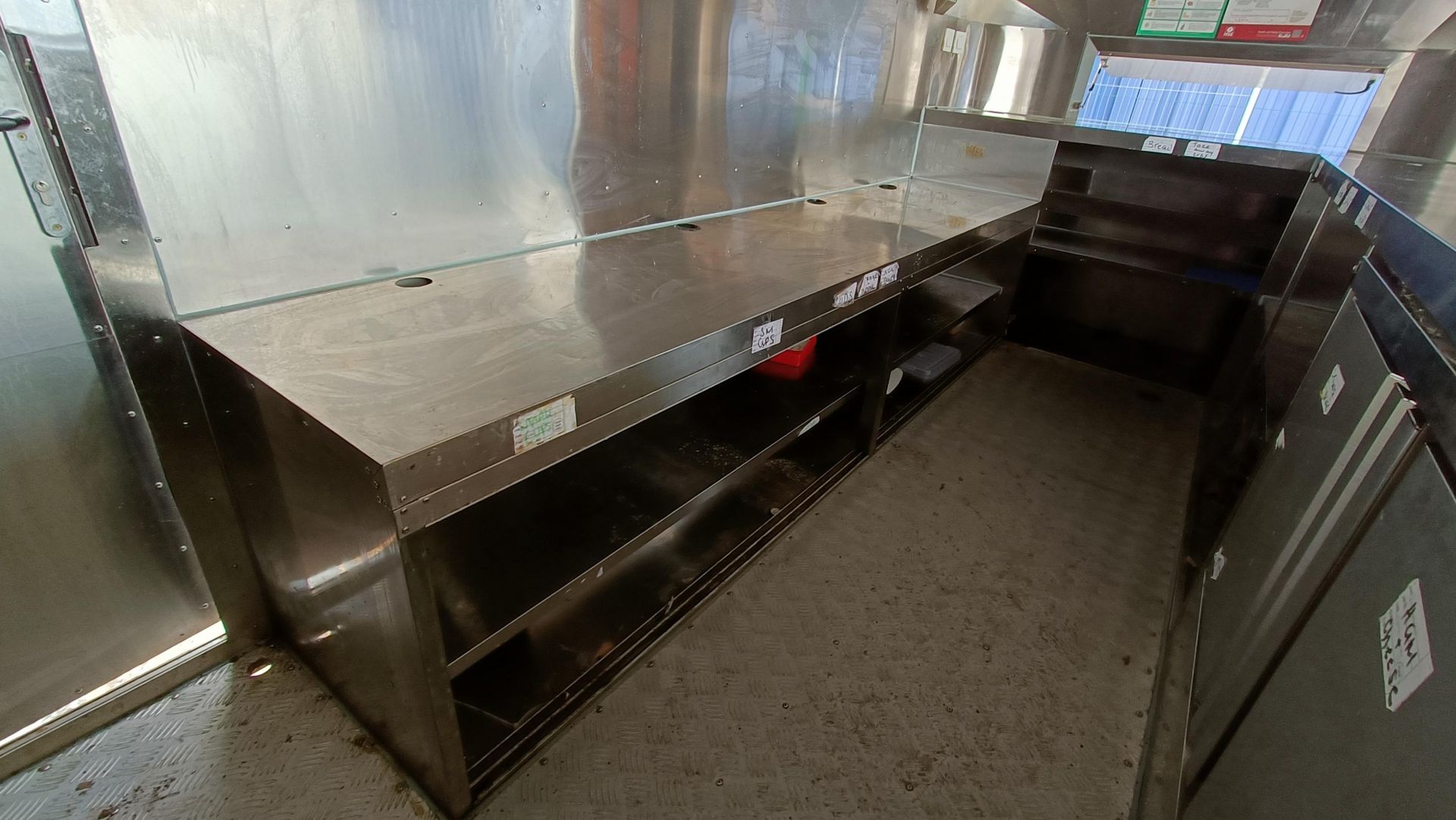 2022 Airstream type Catering trailer - Image 24 of 33