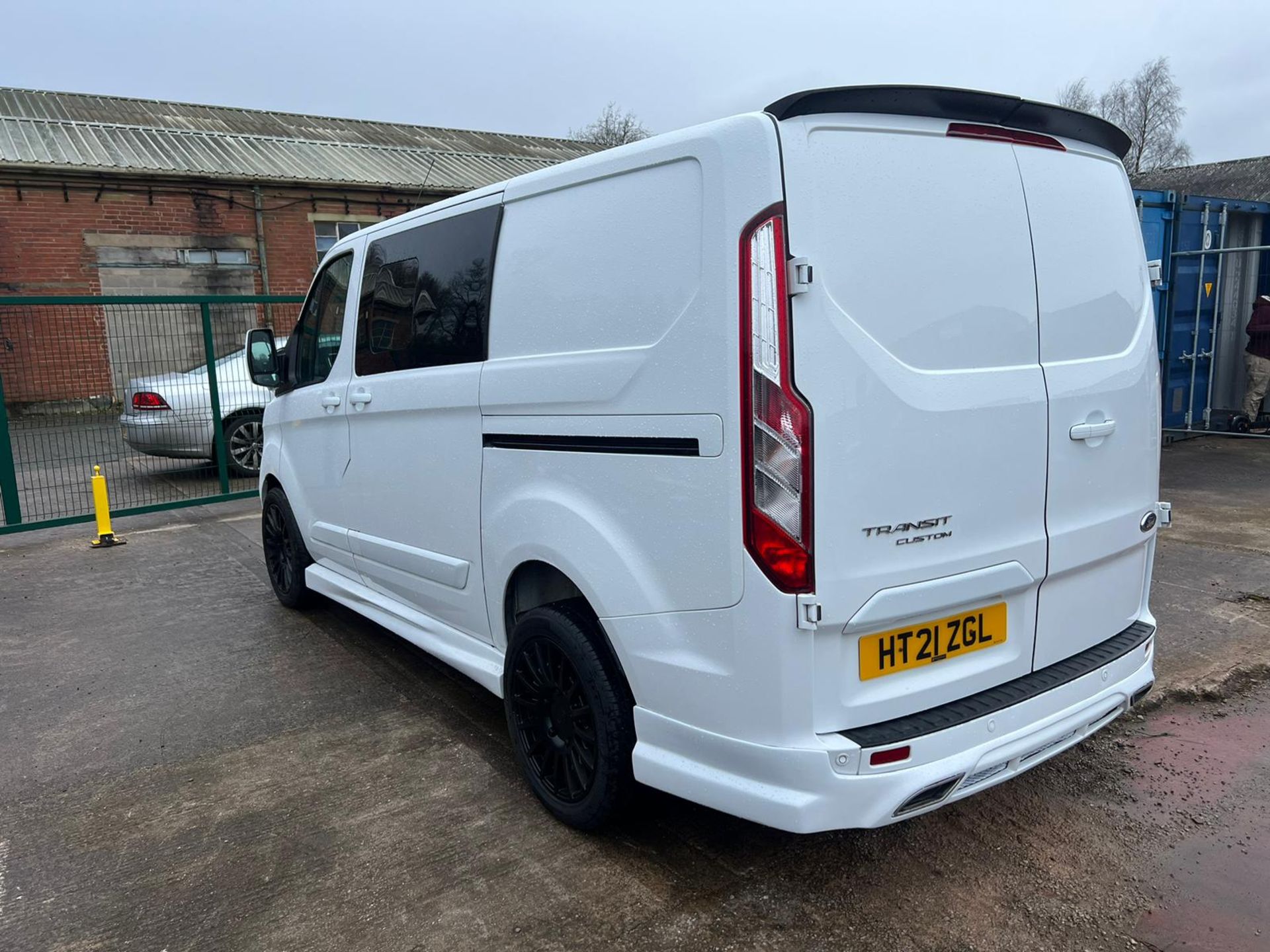 Ford Transit Custom 320 L1 Diesel FWD EcoBlue 130ps Crew Cab Van ("21") - Image 5 of 18