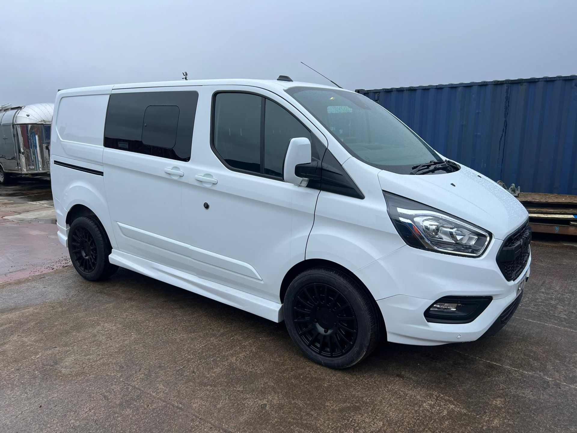 Ford Transit Custom 320 L1 Diesel FWD EcoBlue 130ps Crew Cab Van ("21")