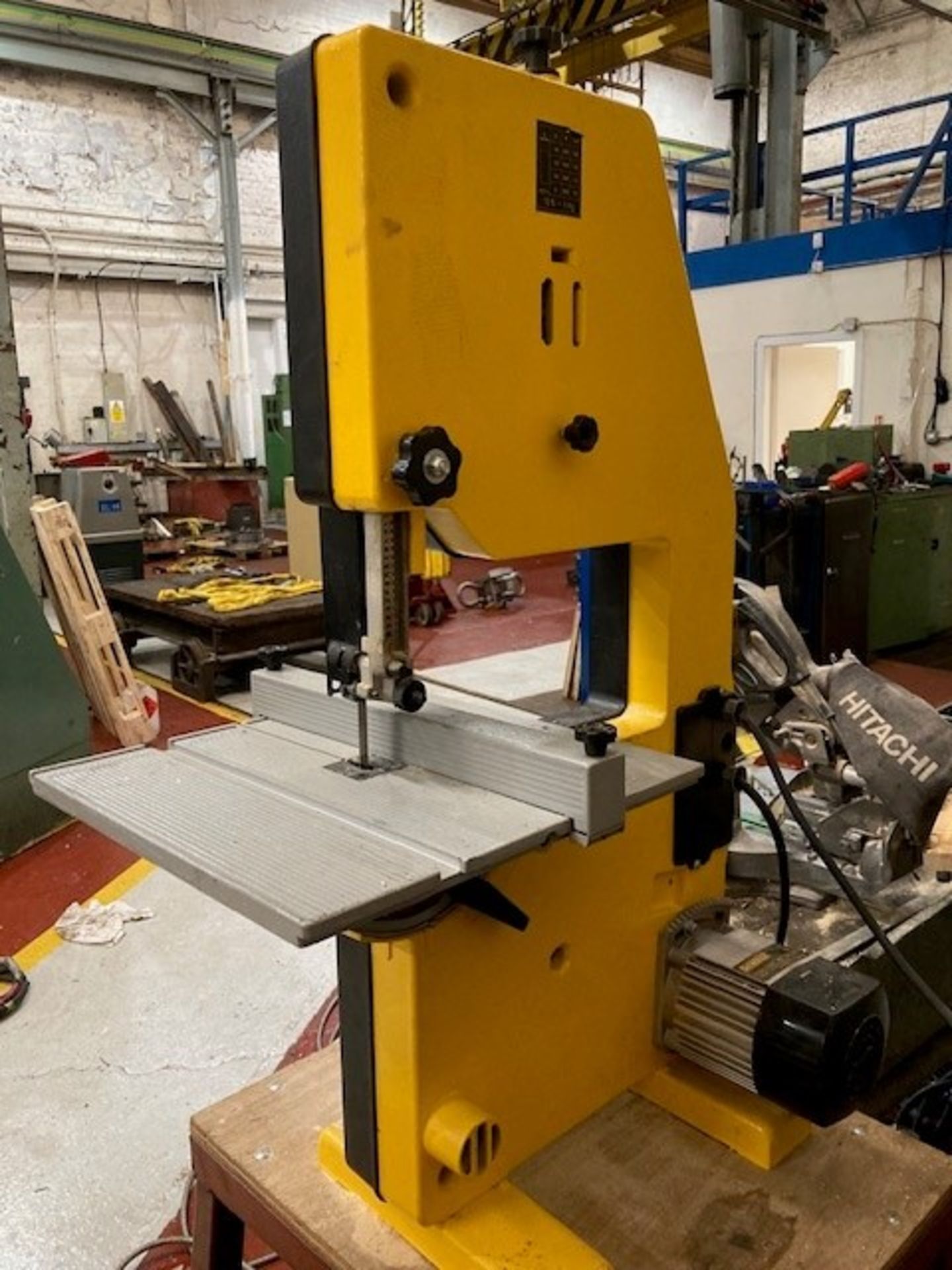 Dewalt DW 738 Vertical Bandsaw - Image 2 of 13