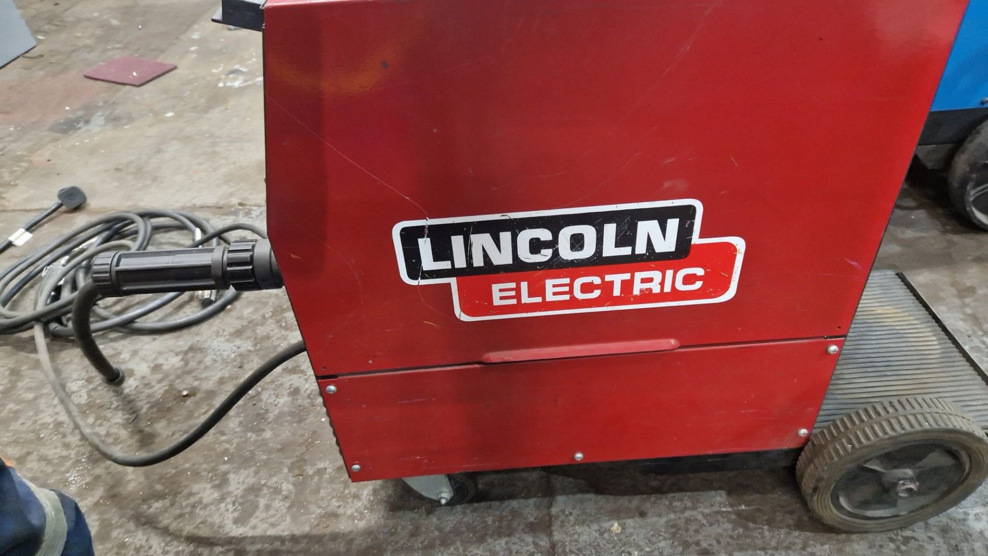 Lincoln Electric Compact 185 Welder - Bild 3 aus 5