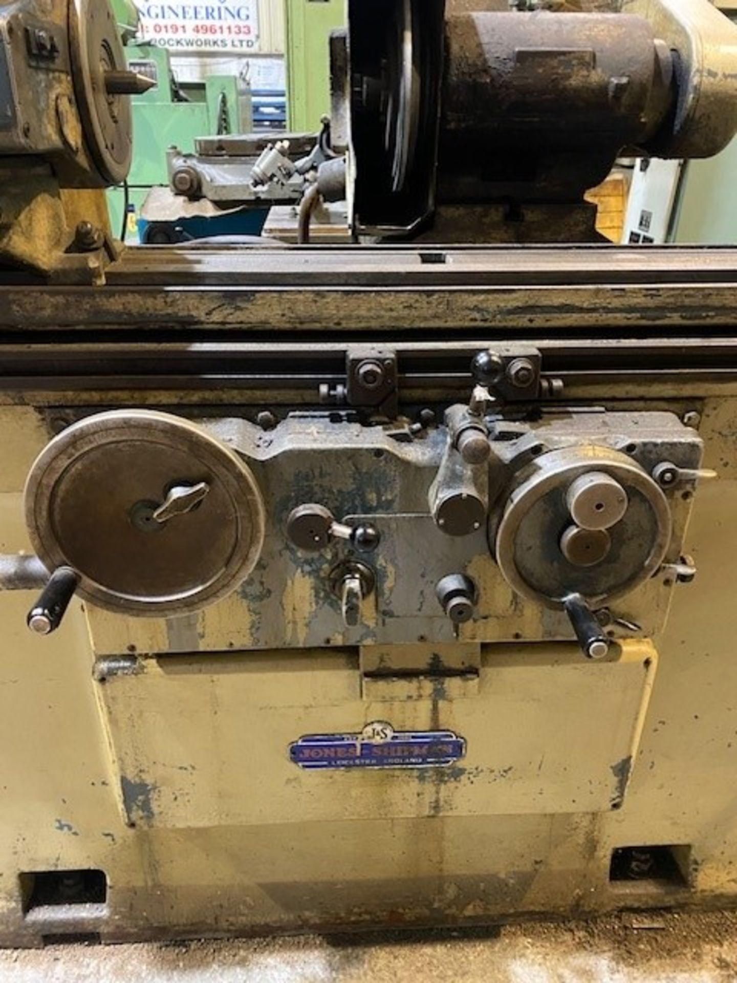 Jones and Shipman 1300 Cylindrical Grinder - Image 2 of 5