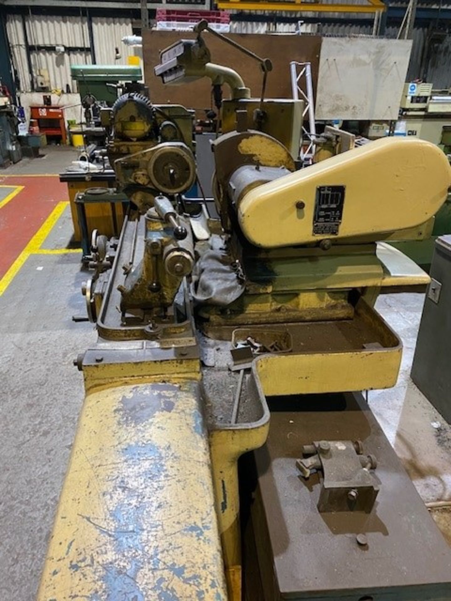 Jones and Shipman 1300 Cylindrical Grinder - Image 4 of 5