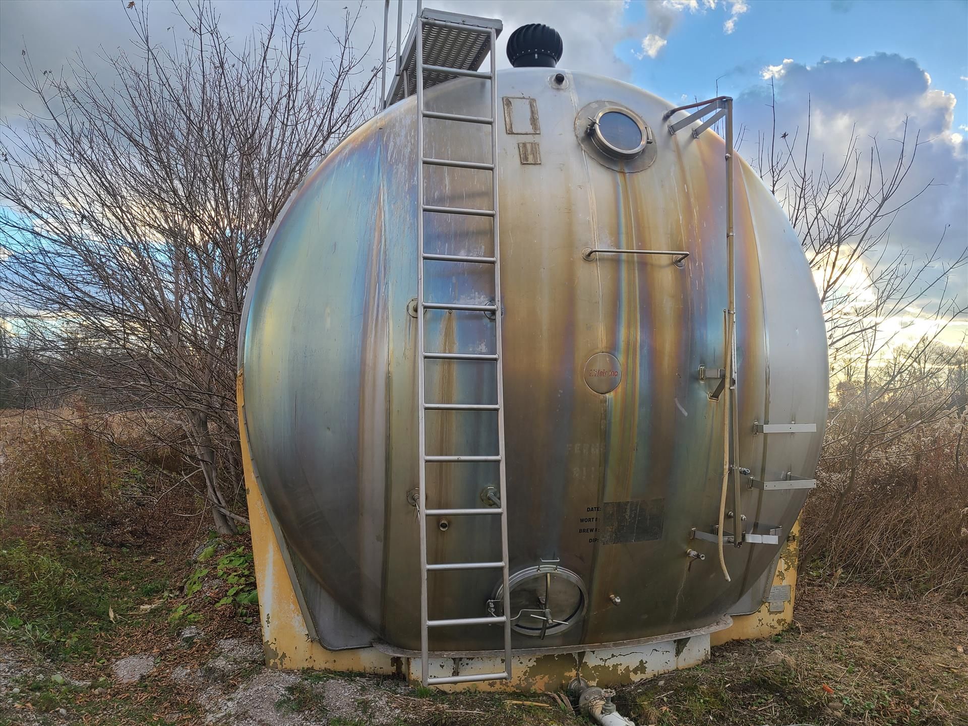 L'Hoir vertical tank, stainless steel, approx. 52 ft. long x 162 in. dia., x 14 ft. height, 46,670 g - Image 2 of 5