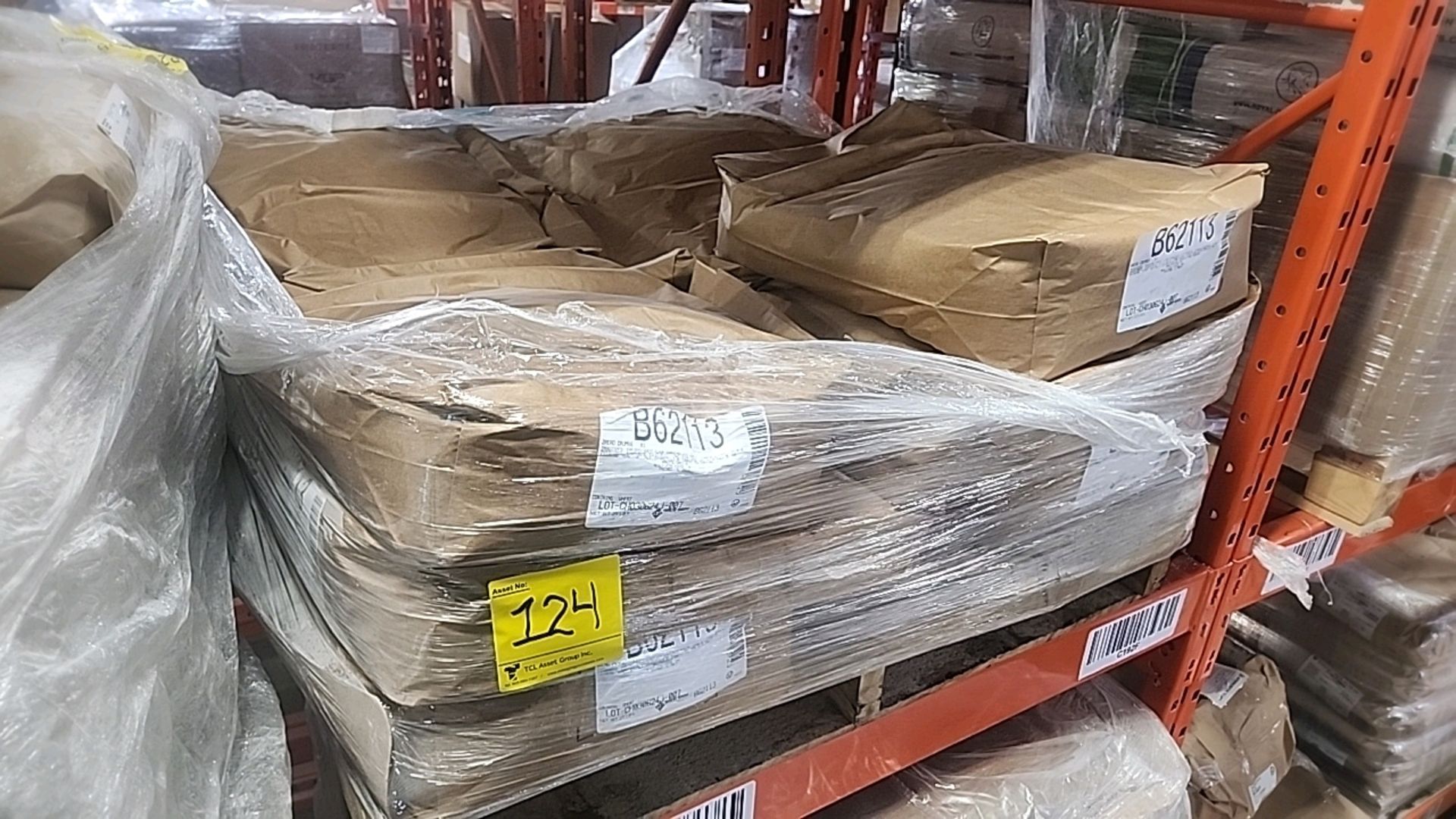 (16 bags/25 lbs ea. = 400 lbs) Newlyweds bread crumbs B62323 [Loc.Warehouse]