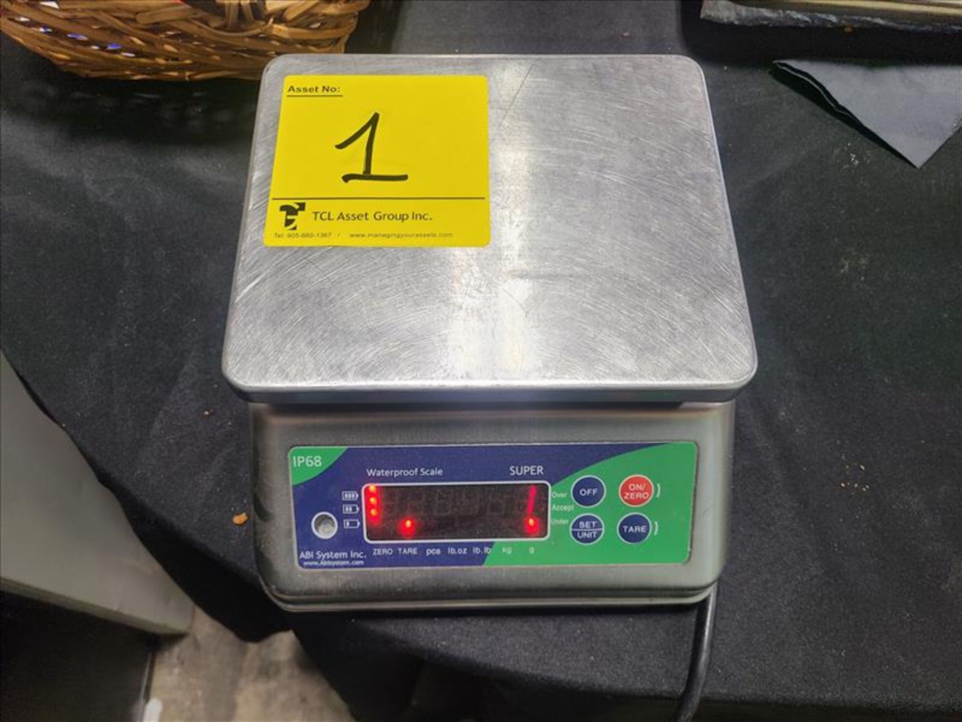 ABI System Waterproof Scale, mod. SUPER, ser. no. 16F0706152, 15 kg. capacity, 120 volts [Loc.