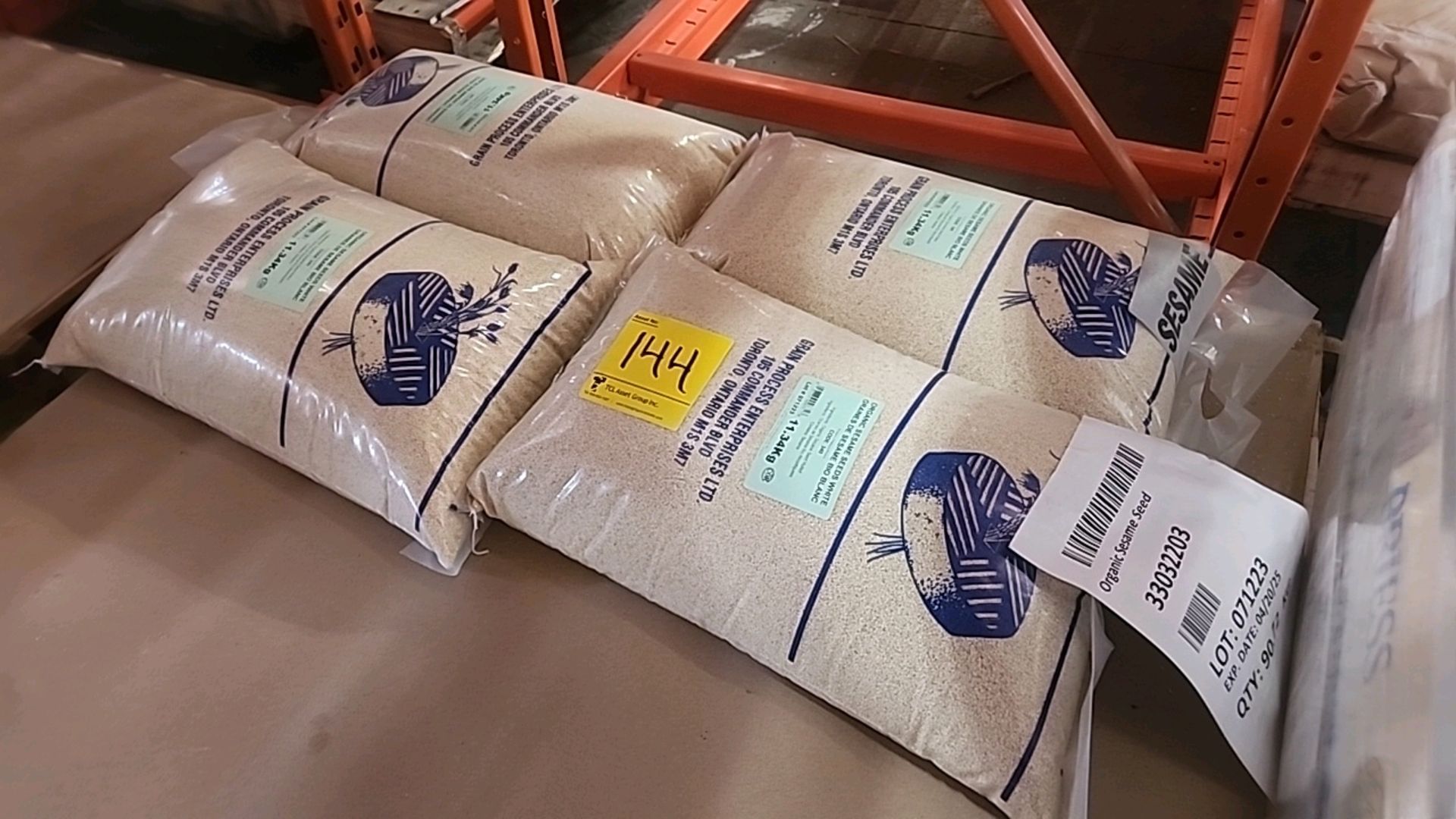 (4 bags/25 lbs ea. = 100 lbs) Grain Process organic sesame seed [Loc.Warehouse]