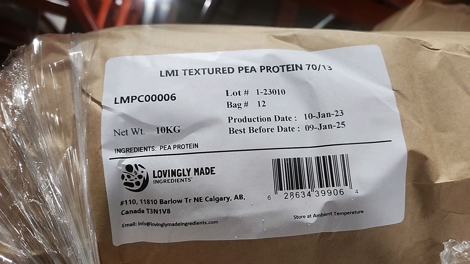 (1 pallet, 9 bags/10 kg ea. = 90 kg) LovinglyMade LMI textured pea protein 70/13 [Loc.Warehouse] - Image 2 of 2