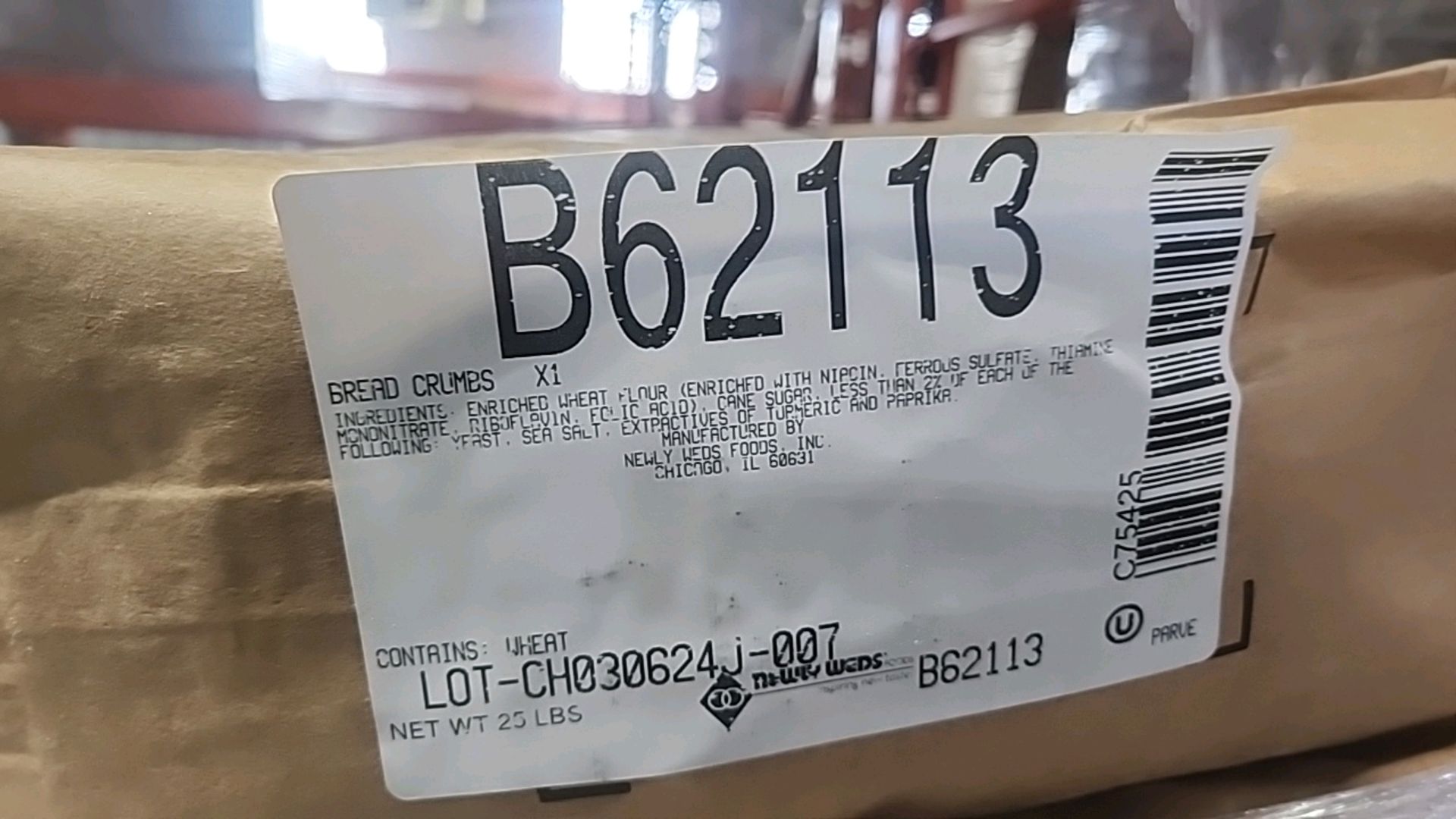 (16 bags/25 lbs ea. = 400 lbs) Newlyweds bread crumbs B62323 [Loc.Warehouse] - Image 2 of 2