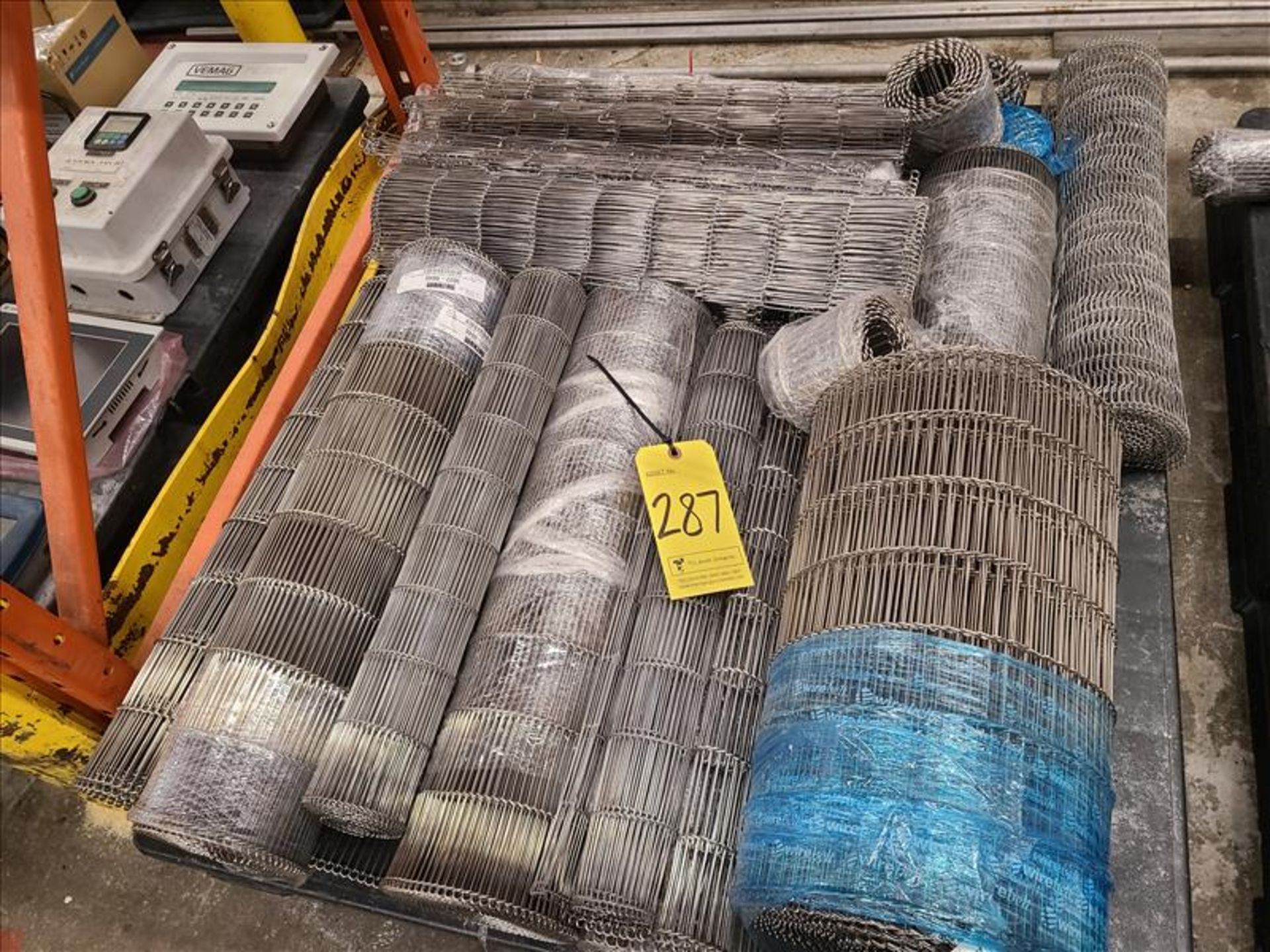 misc. wire mesh conveyor belts, stainless steel [Loc. Maintenance Dept.] - Image 2 of 4