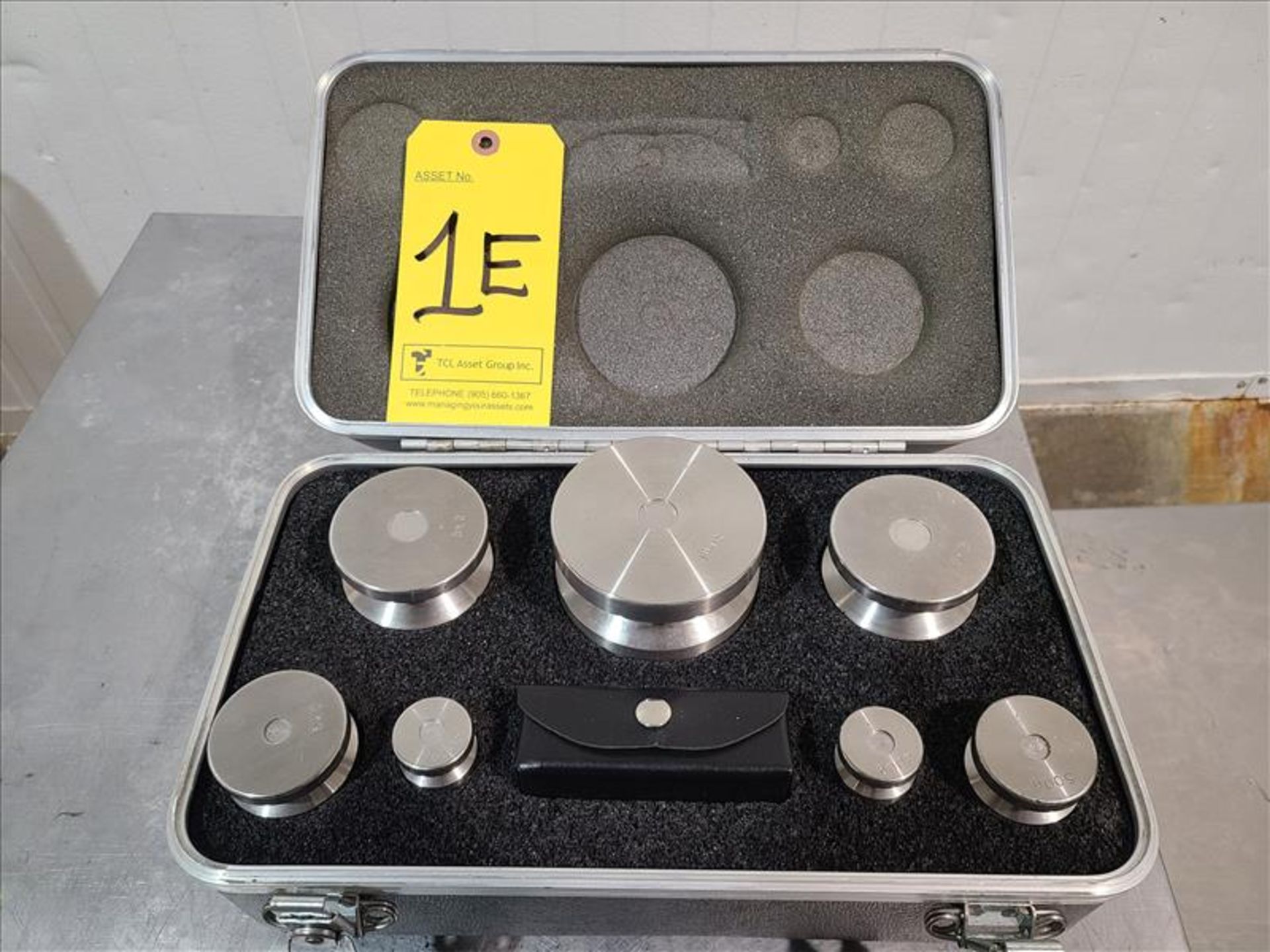 Calibration Weights Set, 200g, 500g, 1 kg, 2kg, 5kg [Loc.Sanitation/Washdown Room]