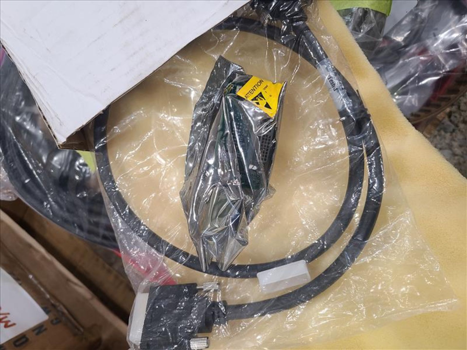 Domino spare parts, inlcud. Plugs and cables [Loc.Extrusion Room] - Image 2 of 7