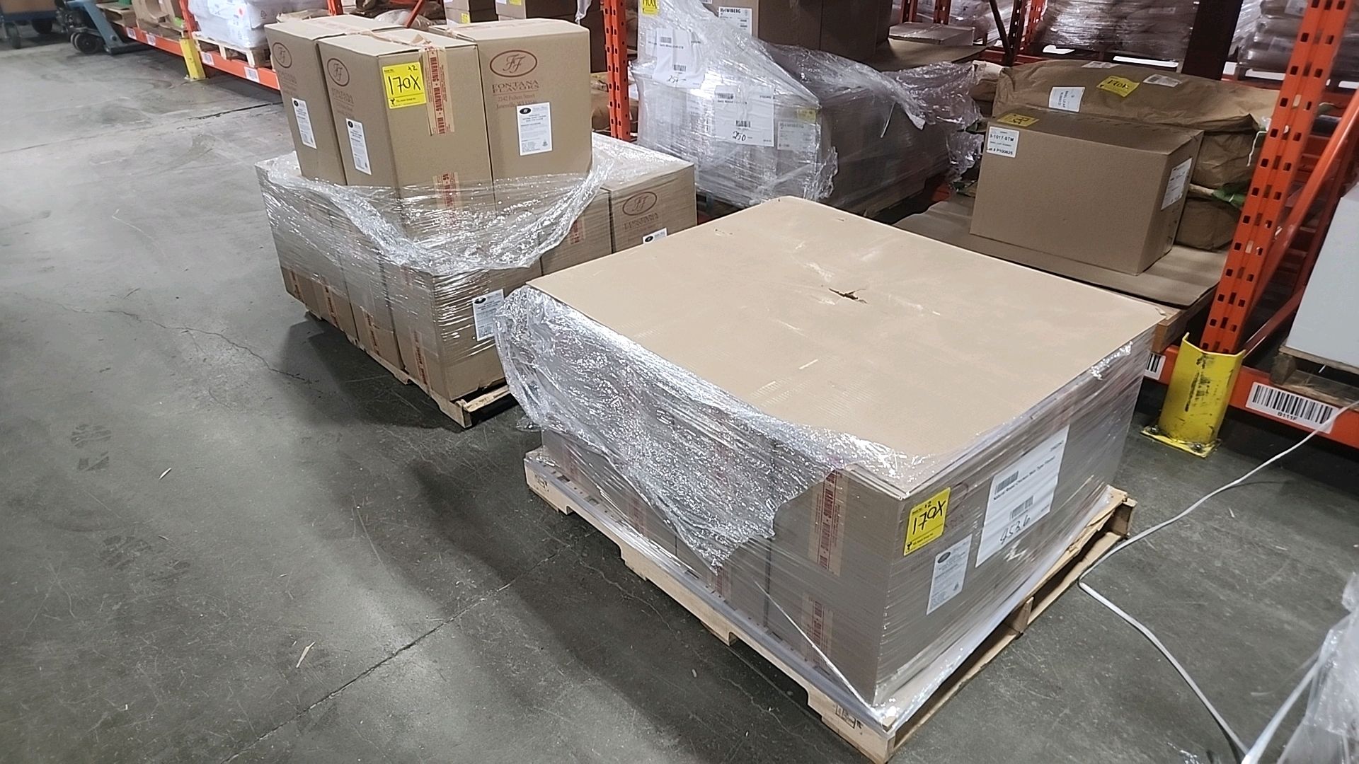 (2 pallets, 24 boxes/50 lbs ea. = 1200 lbs) Fontana CHVN1851D natural roast chicken skin type flavor