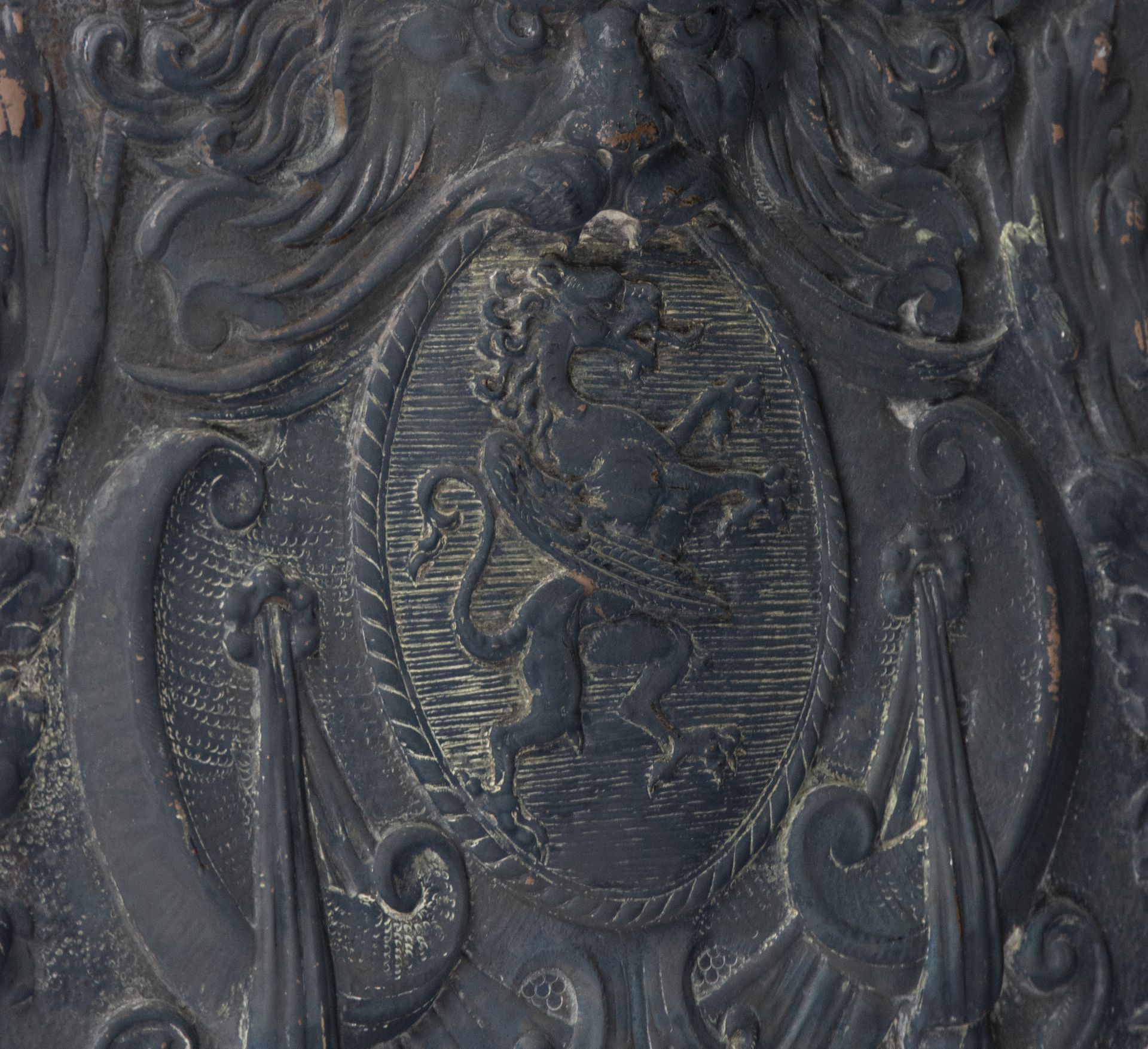 19th century embossed copper shield - Image 4 of 5