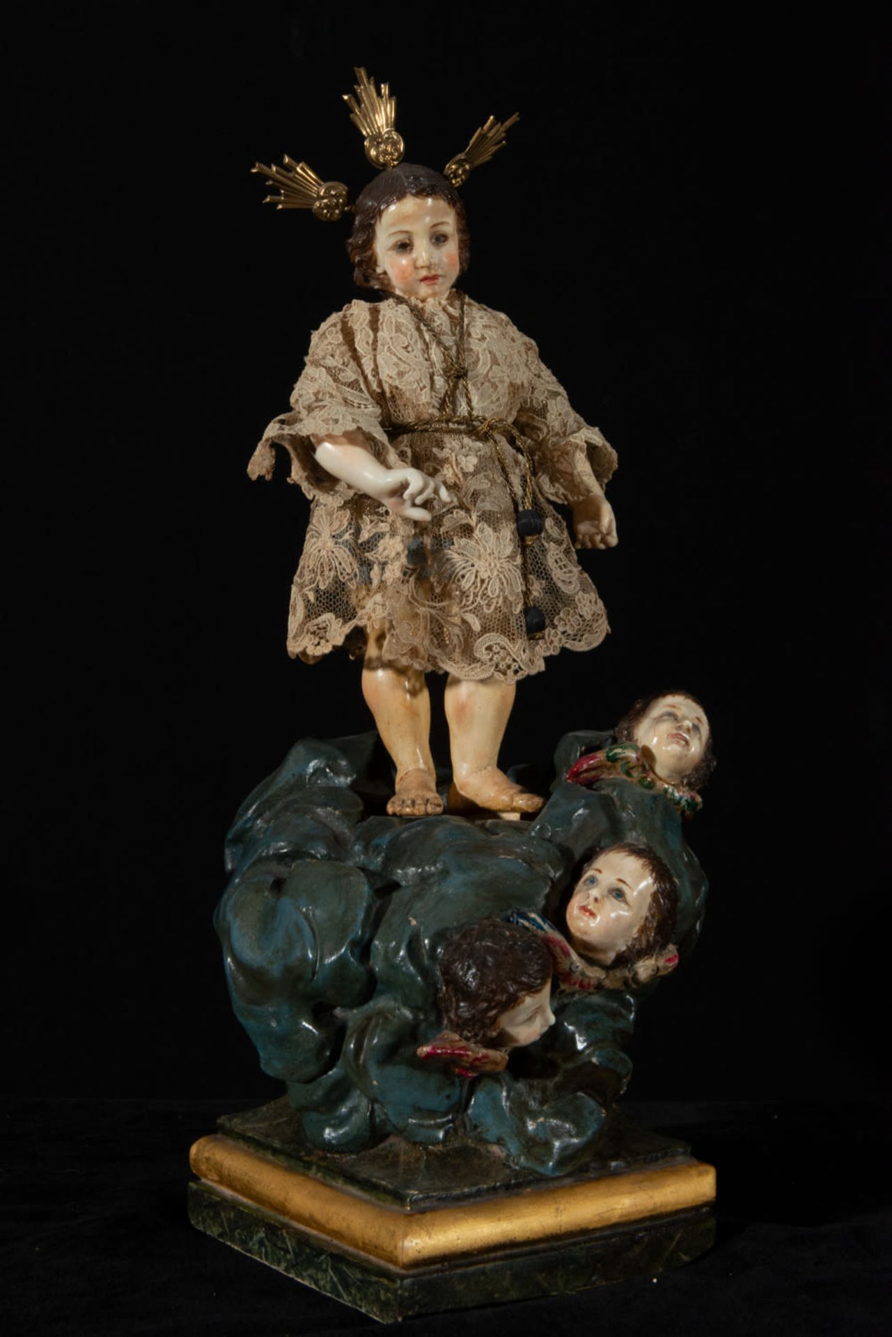 Important Hispanic Filipino Holy Child of Dress in Ivory, 18th century Philippine colonial school - Image 4 of 6