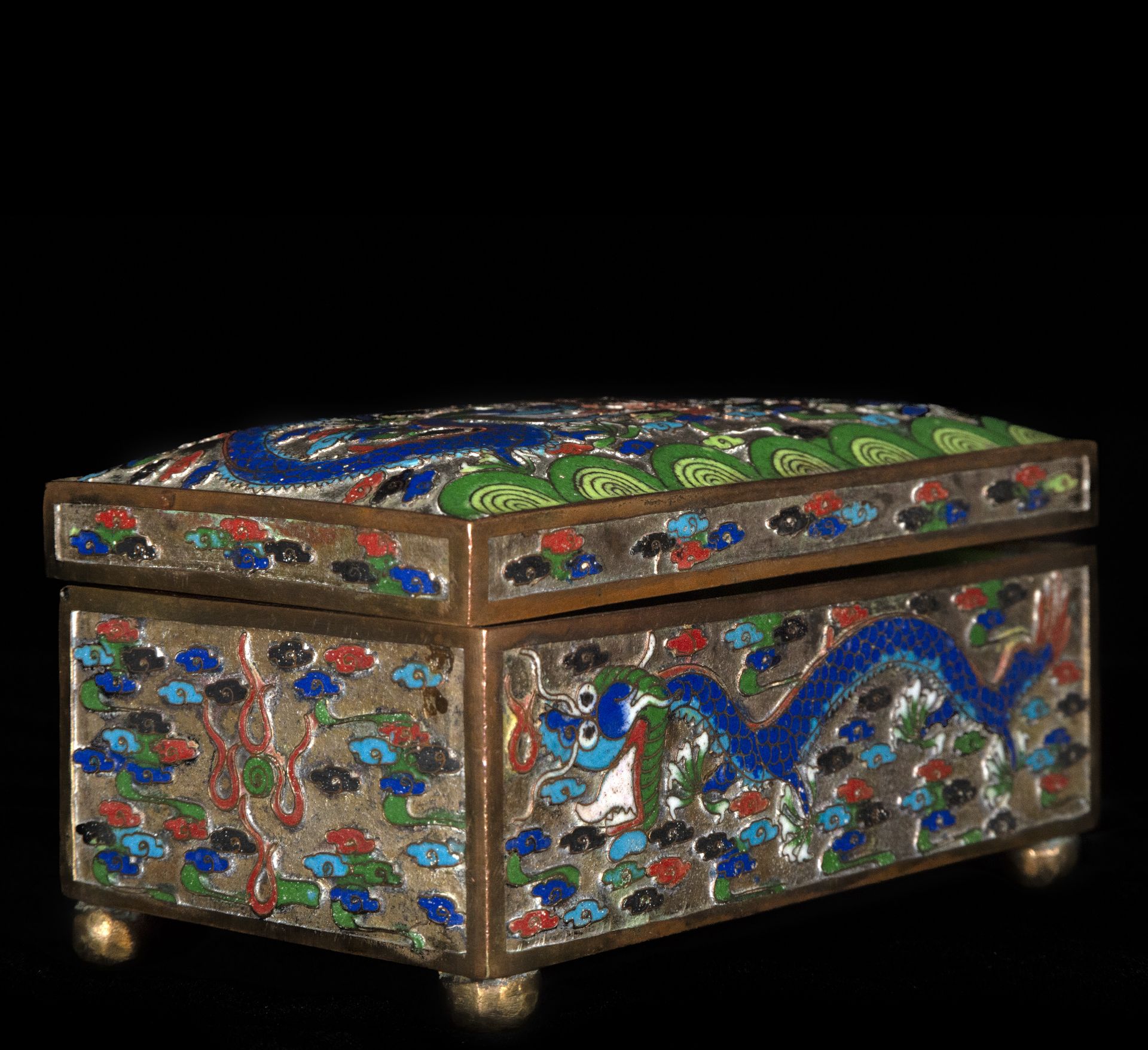 Chinese Cloisonne box from the 19th century - Image 4 of 5