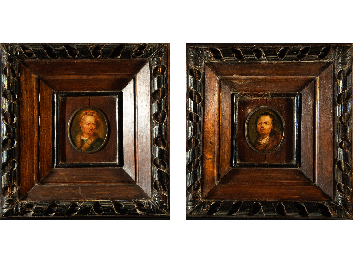 Pair of Portraits in Oval in copper, Flemish school of the 17th century, follower of Rembrandt