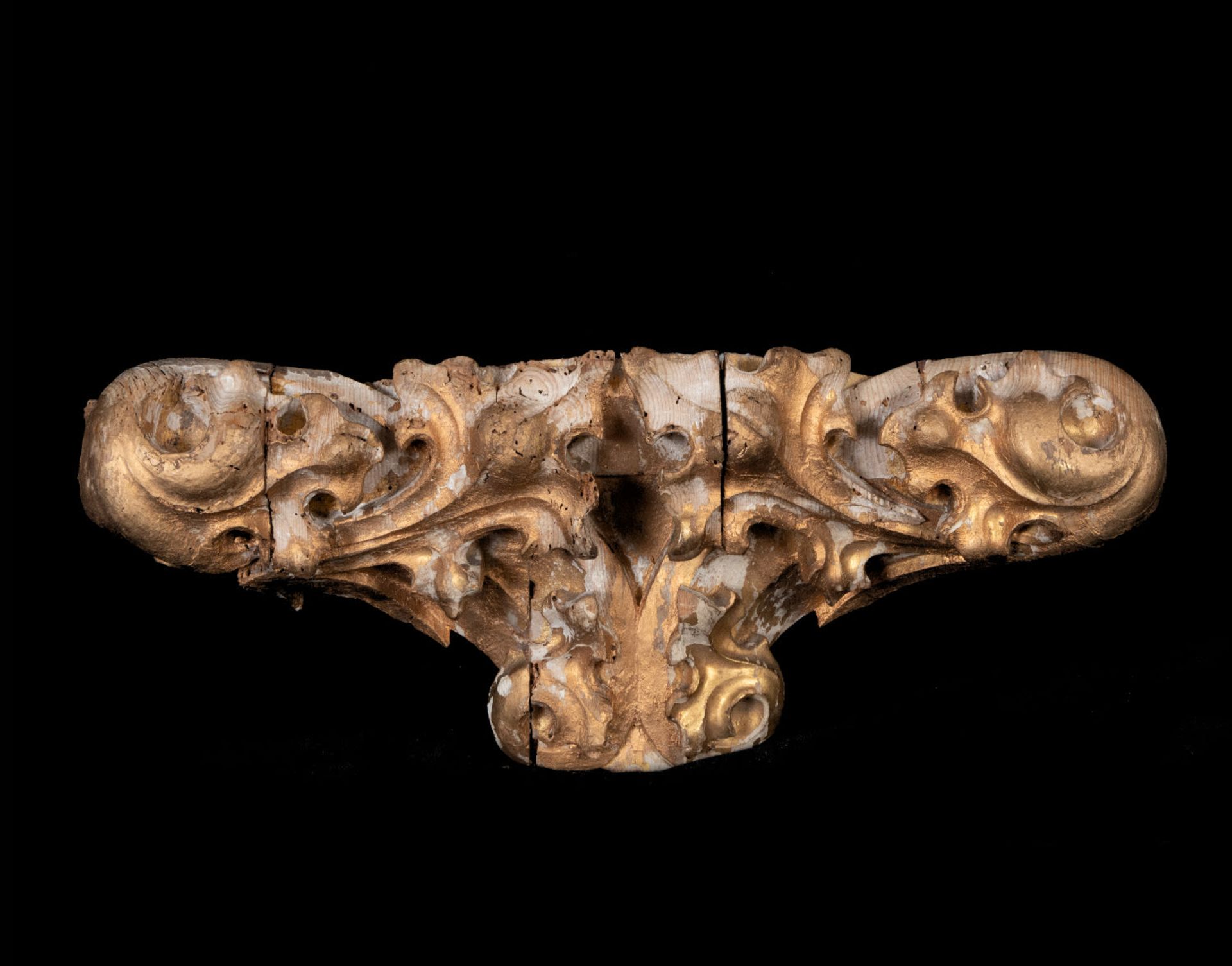 Pair of German or Austrian Rococo corbels from the 18th century - Image 2 of 7