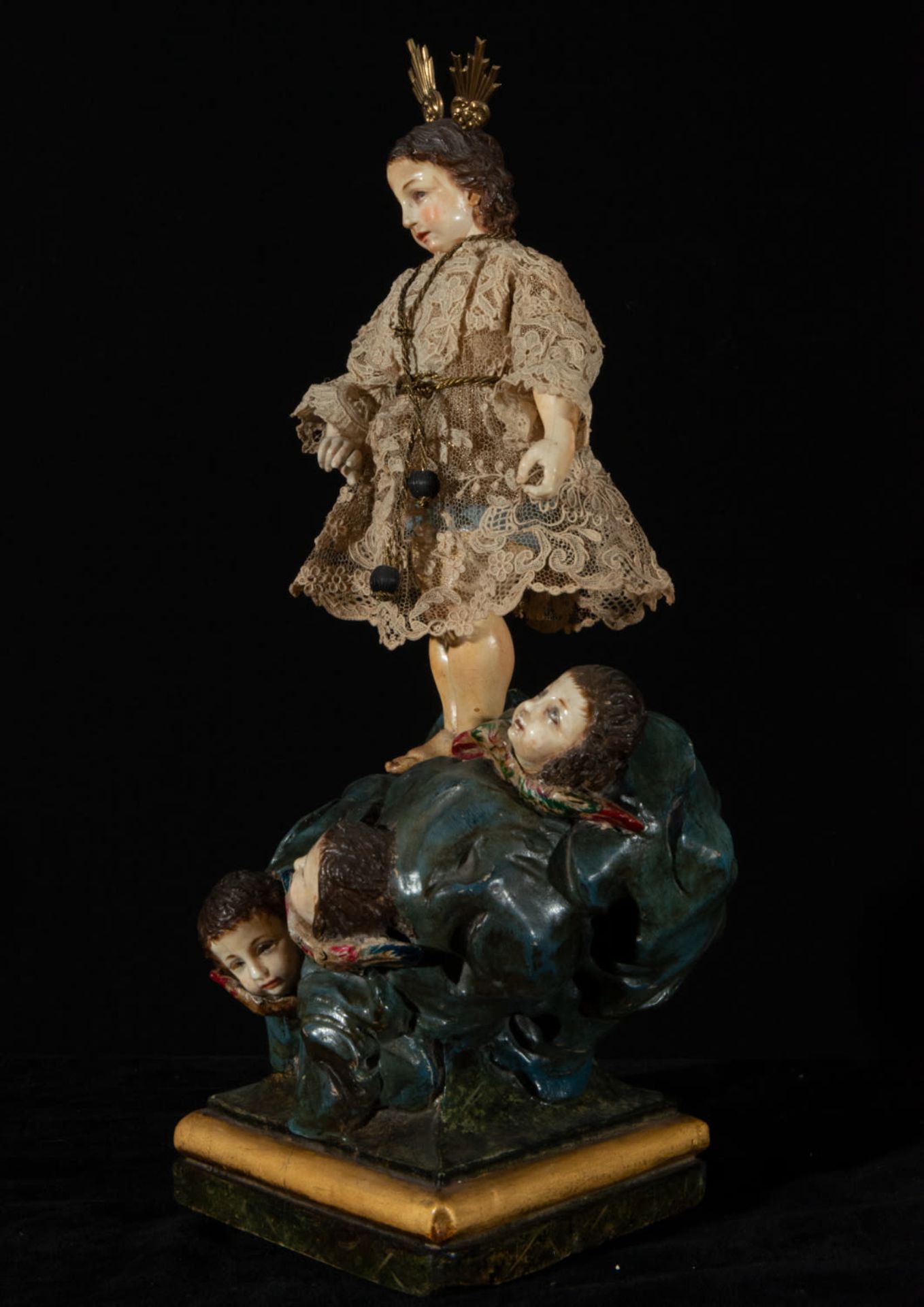 Important Hispanic Filipino Holy Child of Dress in Ivory, 18th century Philippine colonial school - Image 2 of 6