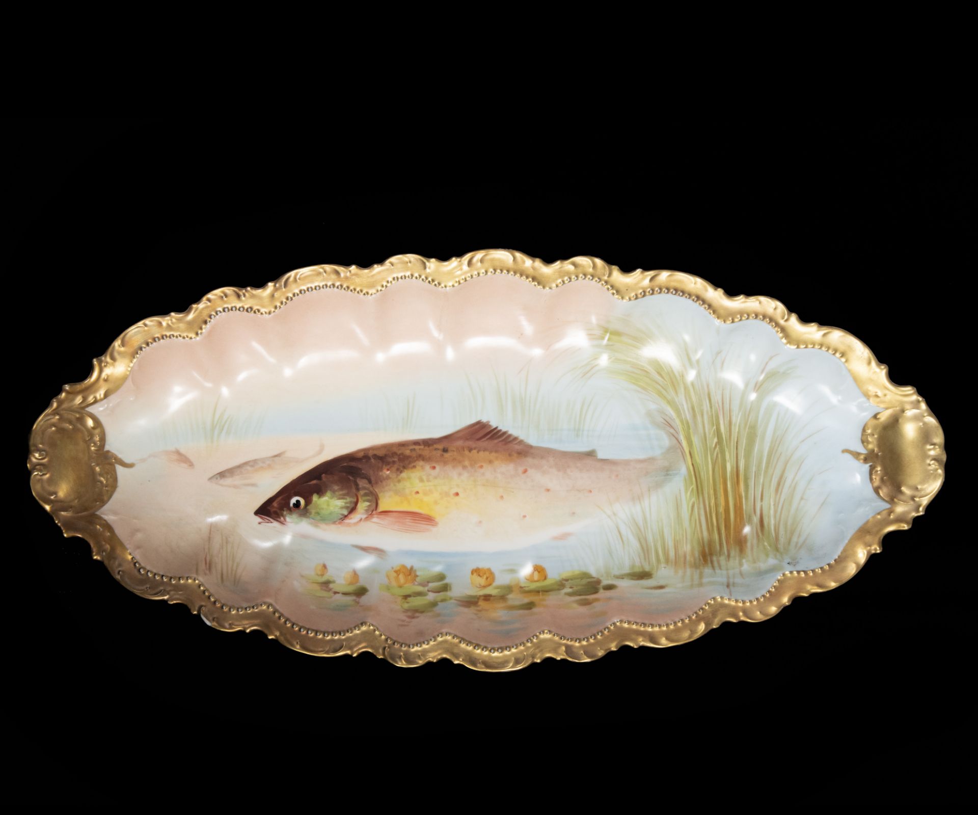 19th Century Limoges Porcelain Fish Dinnerware Set by the Count of Artois, 19th Century - Image 10 of 12