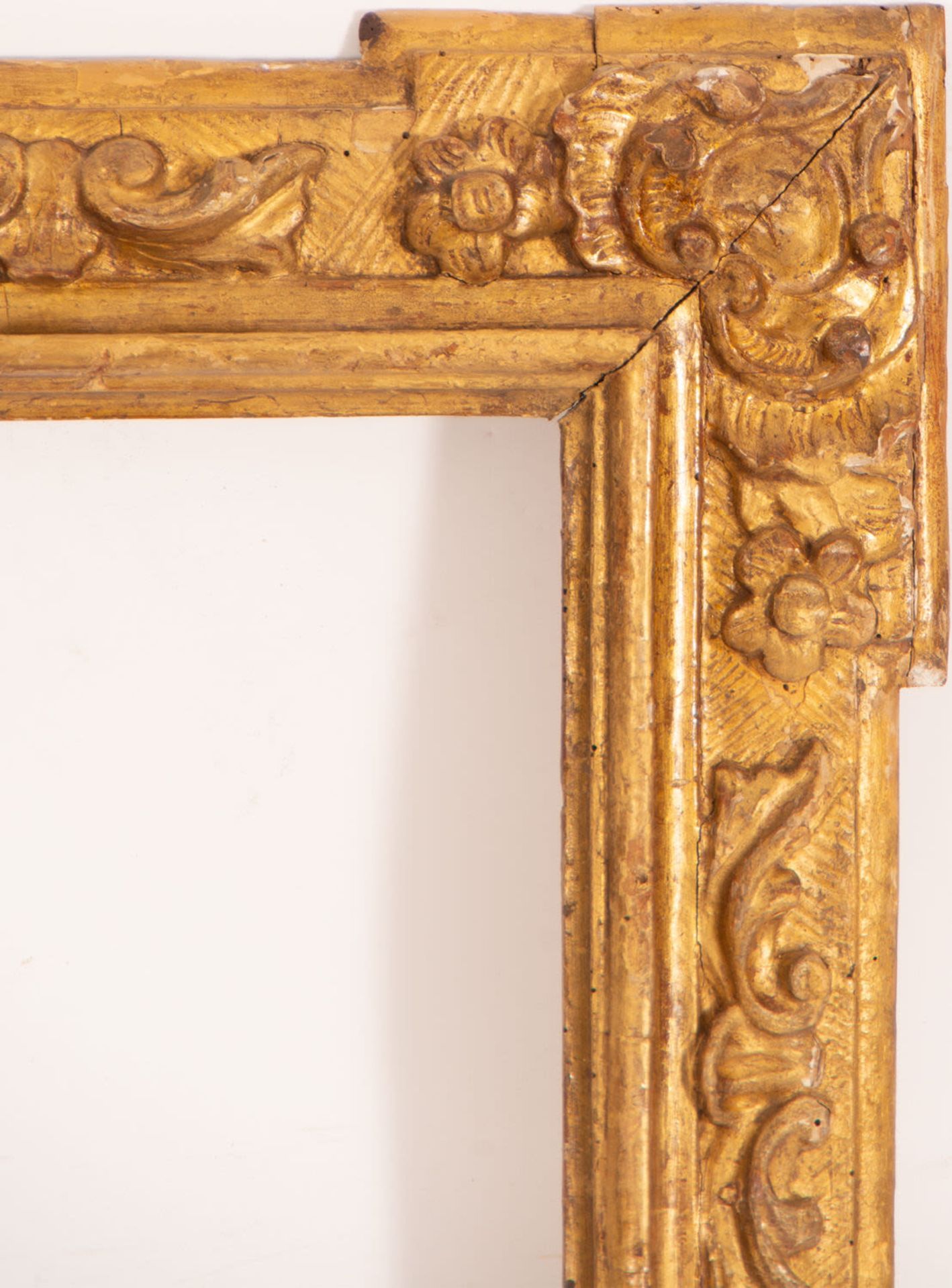 Spanish Giltwood Frame, XVII - XVIII centuries - Image 3 of 8