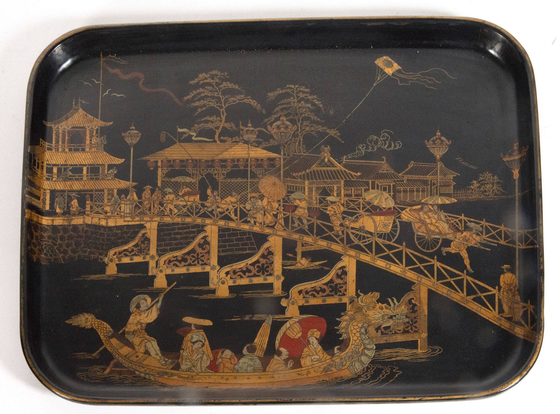 Chinese tray for export to England, 19th century