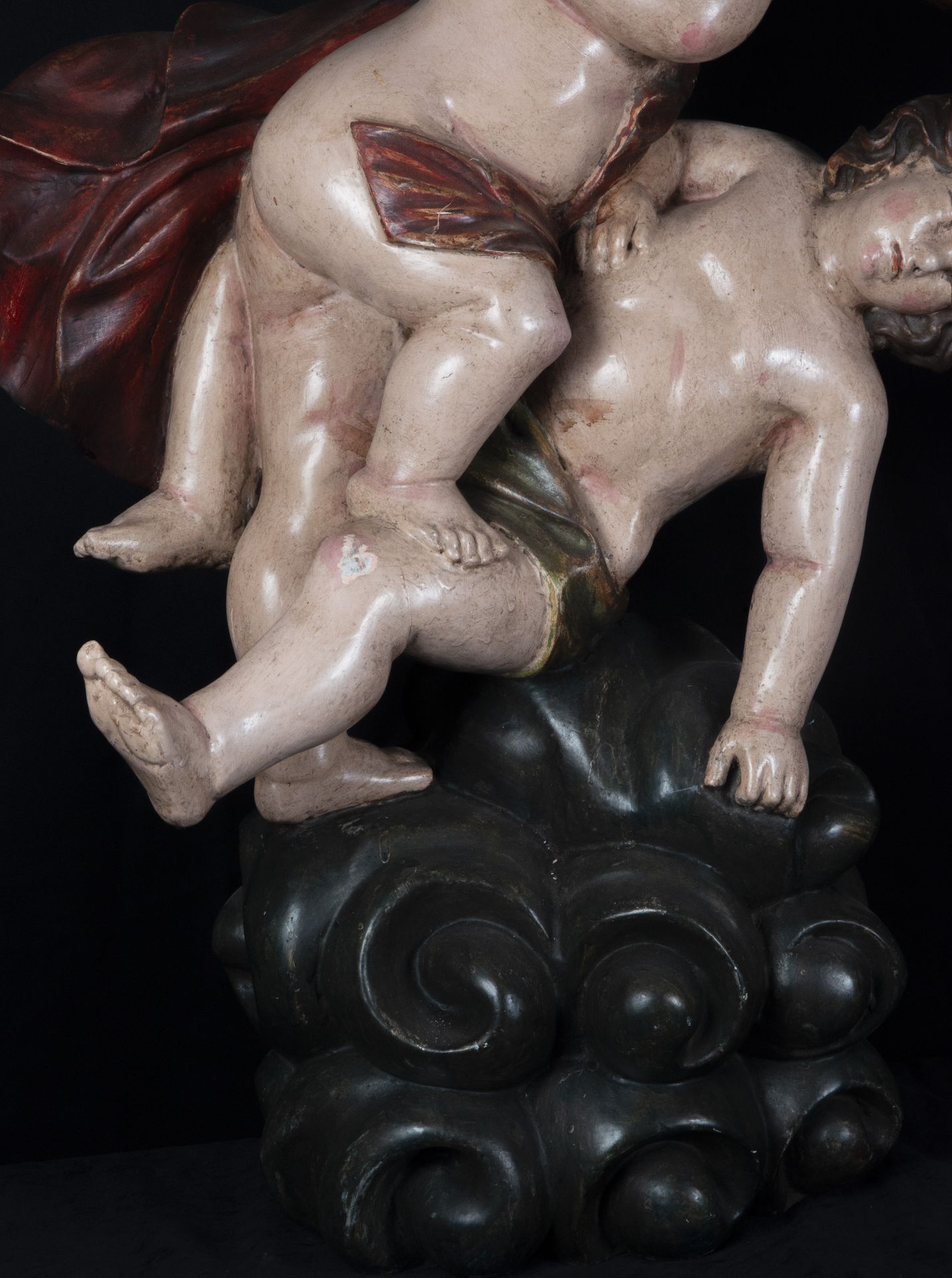 Pair of large colonial sculptural groups representing Cain Killing Abel and Blind Love, late 17th ce - Bild 4 aus 6