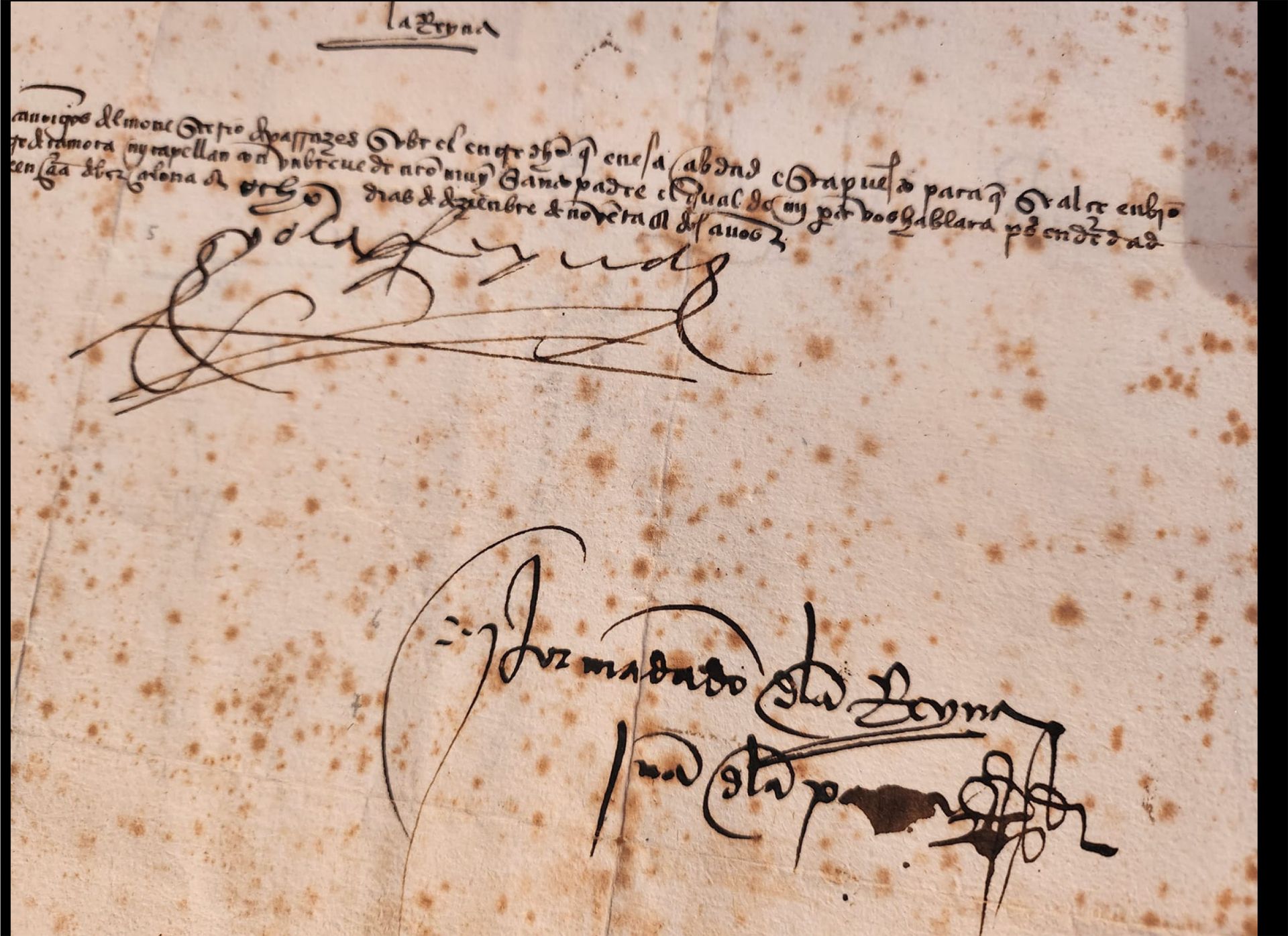 Manuscript signed by the Catholic Monarchs Isabel and Ferdinand, dated in Barcelona on December 8, 1 - Image 3 of 3