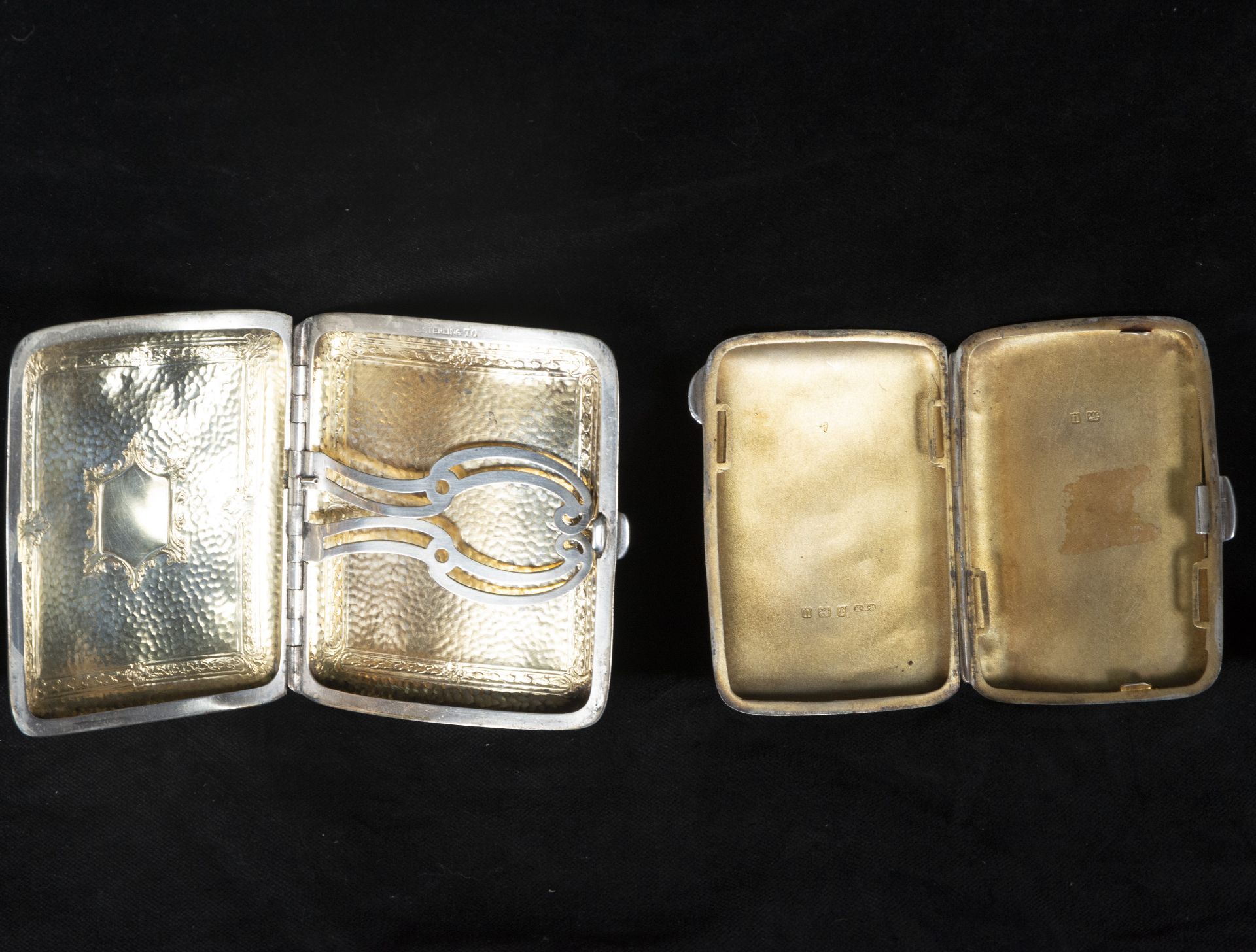 Pair of silver cigarette cases, 19th and 20th centuries - Image 2 of 3