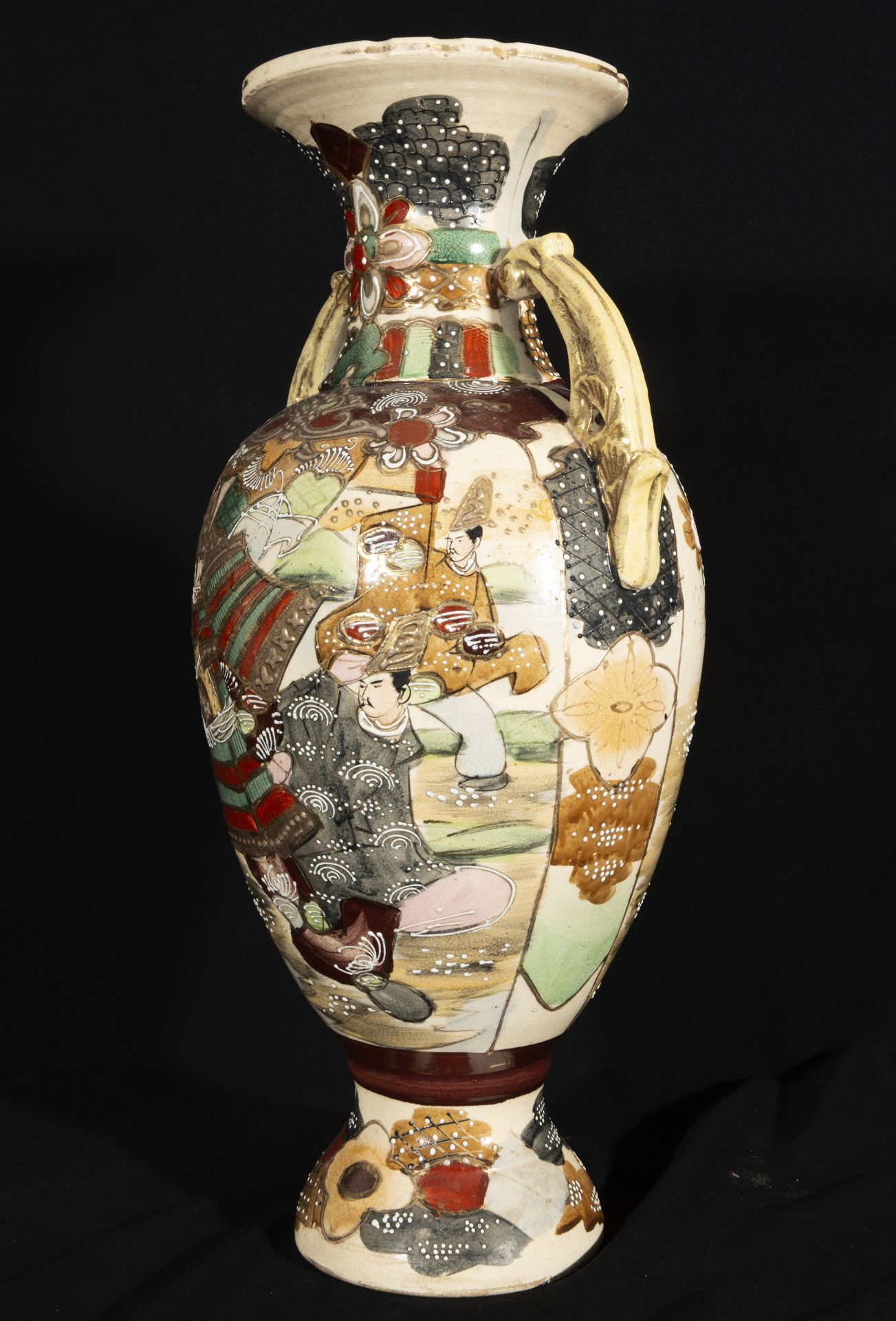 Pair of Large 19th Century Japanese Satsuma Vases - Bild 7 aus 8