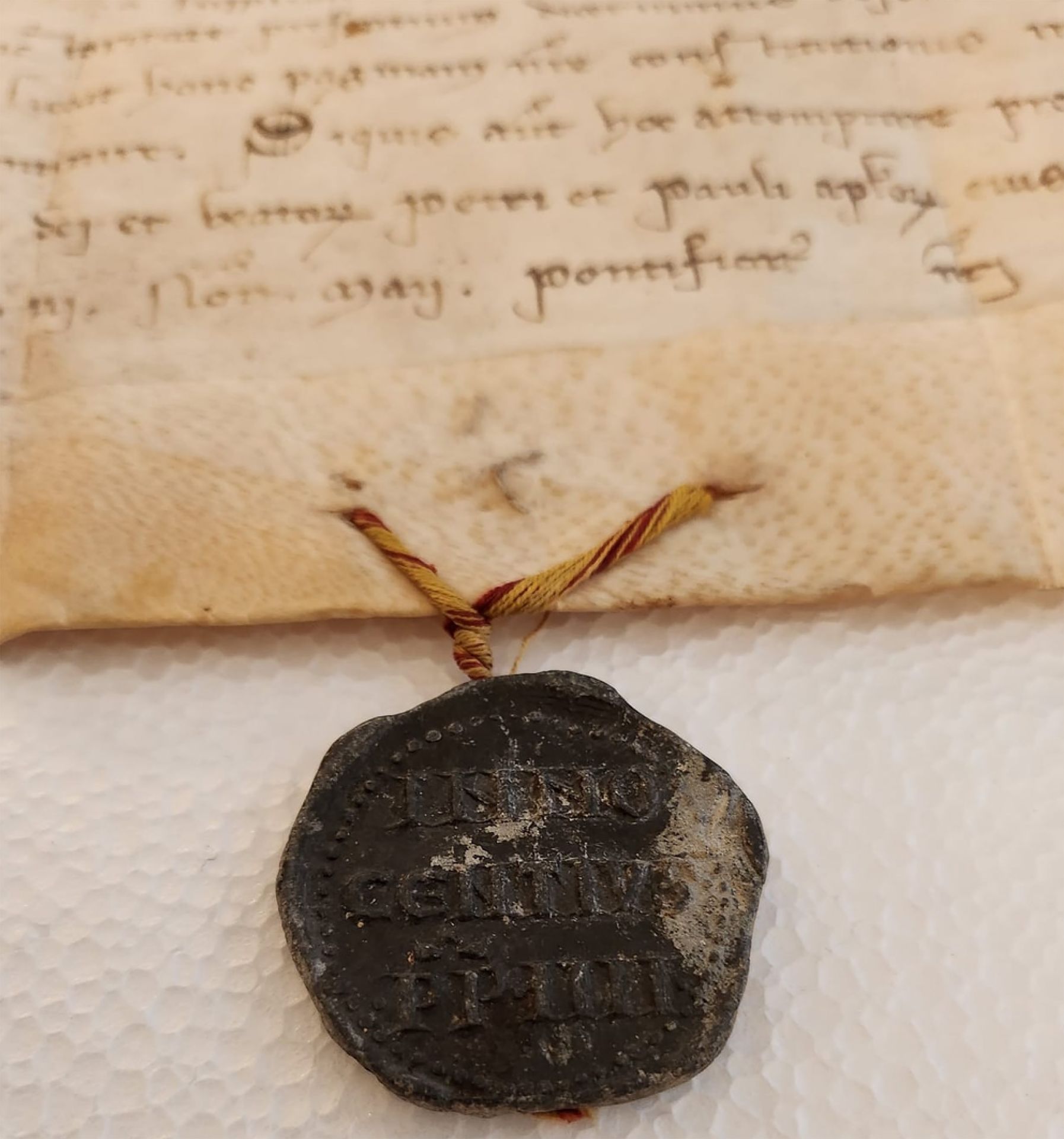 Rare letter of Pope Innocent IV, on parchment, year 1247 - Image 4 of 4