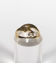 Elegant Lady's Solitaire ring in 18K yellow gold and 0.15 ct brilliant cut diamond