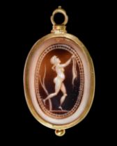Gold pendant set with an agate intaglio of the bathing Venus. Italian, late 17th century - early 18t