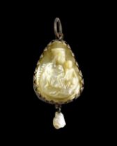 Mother-of-pearl cameo pendant of the Virgin and Child. German, 15th century.