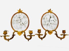 Mint Condition Pair Louis XV Wall Apliques in Meissen Porcelain and Gilt Bronze, French 19th century