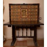 Important Spanish colonial Vargas Style "Bargueño" Cabinet with table from the 17th century early 18