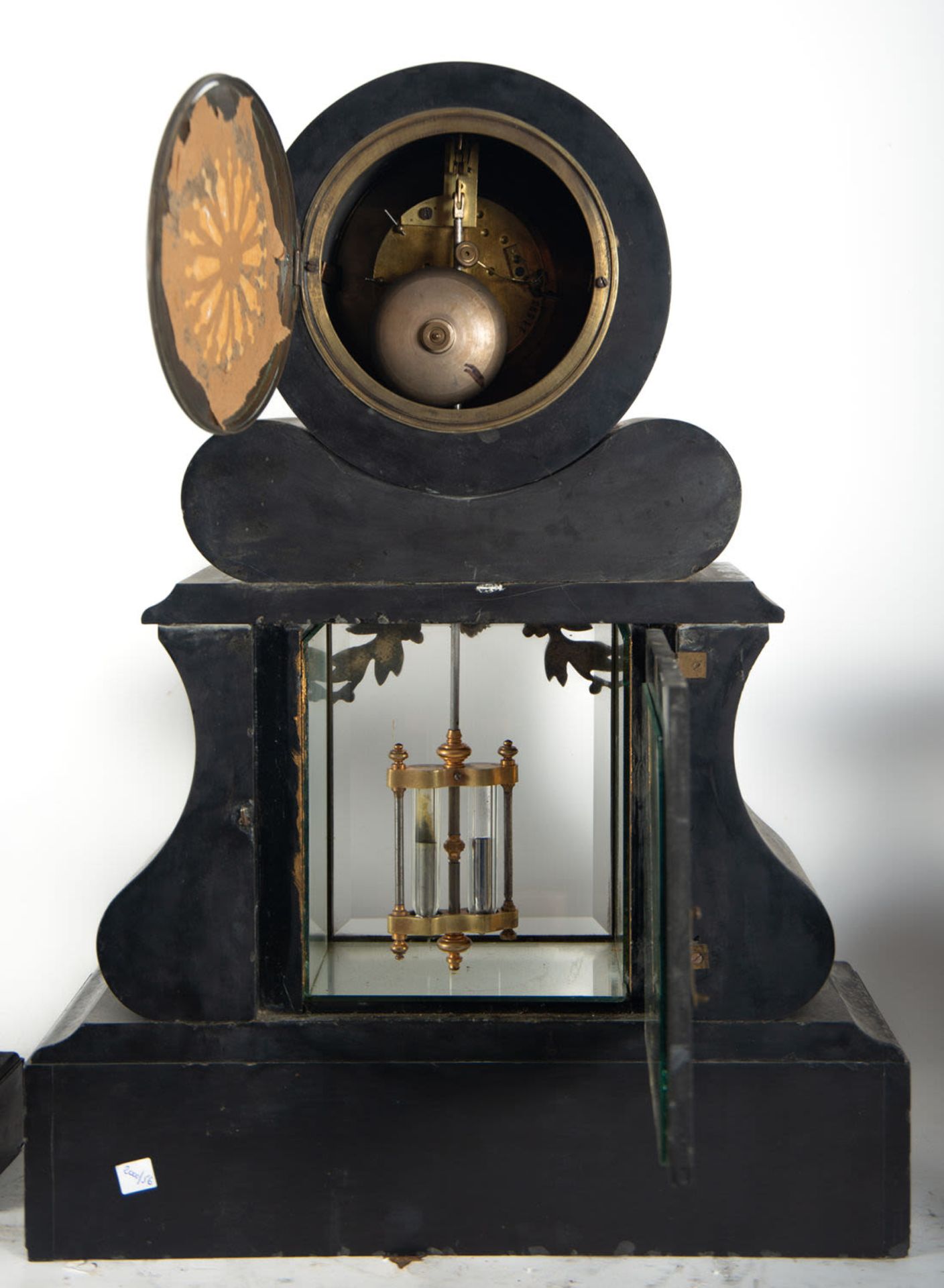 Black marble, gilt bronze and mercury pendulum garniture, 19th - 20th century - Bild 3 aus 12